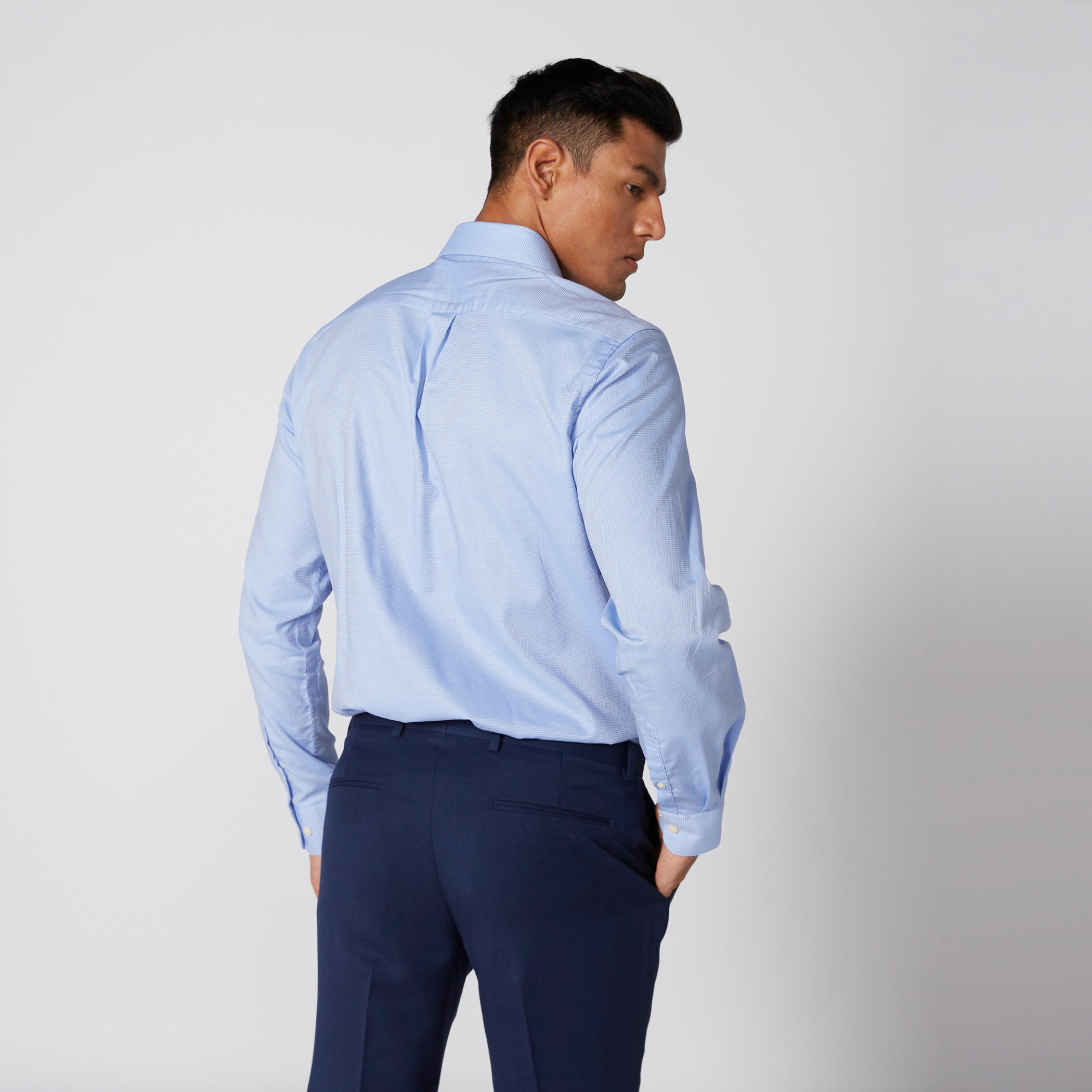قميص بارز الملمس بأكمام طويلة وأزرار من آرو-men-clothing-shirts-image-2