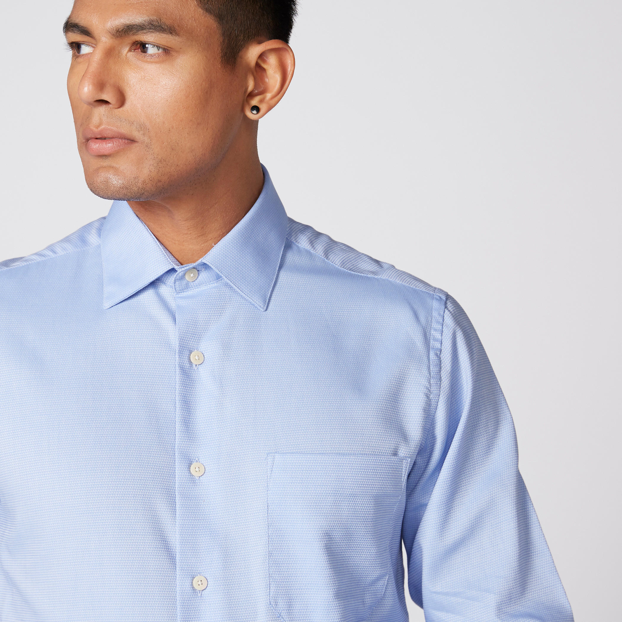 قميص بارز الملمس بأكمام طويلة وأزرار من آرو-men-clothing-shirts-image-4