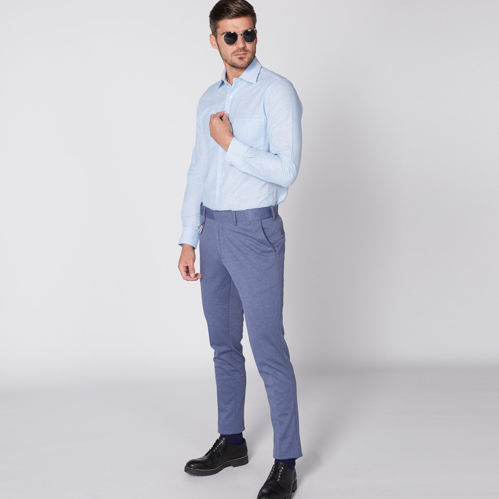 قميص مقلّم بأكمام طويلة وأزرار من آرو-men-clothing-shirts-image-1