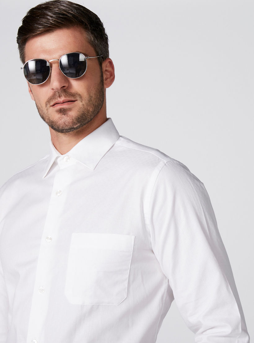 قميص بأكمام طويلة وجيب من آرو-men-clothing-shirts-image-1