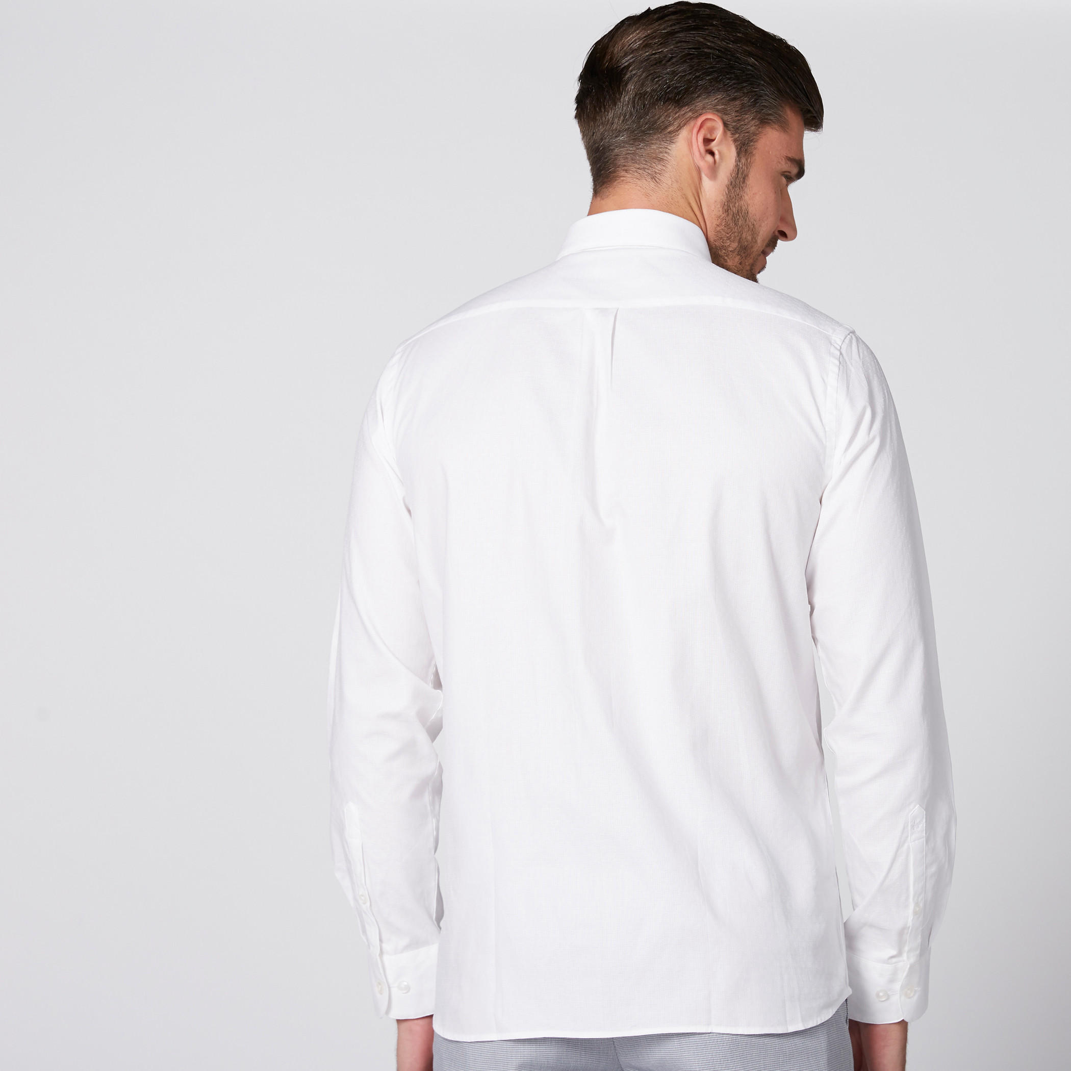 قميص بأكمام طويلة وجيب من آرو-men-clothing-shirts-image-4