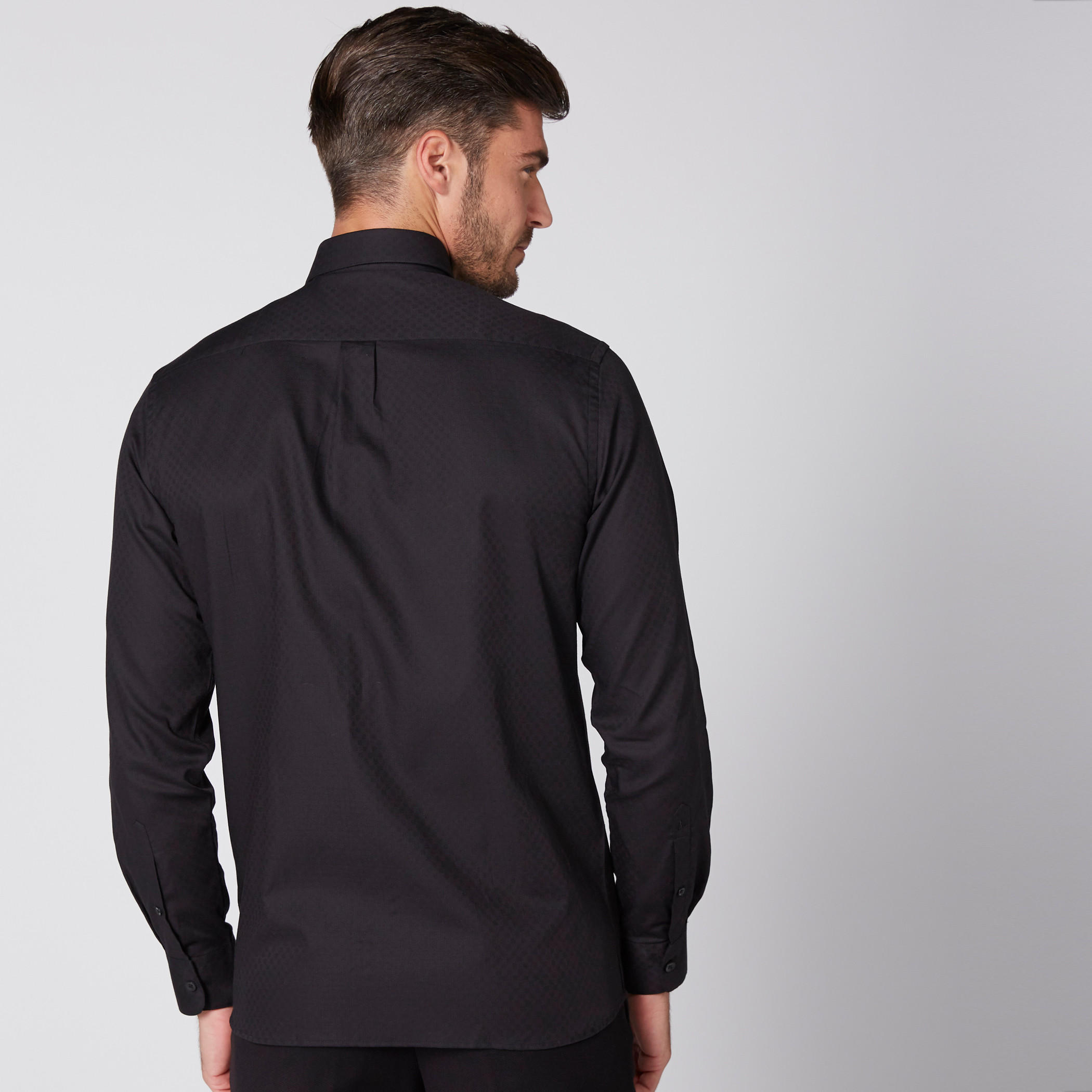 قميص بأكمام طويلة وأزرار من آرو-men-clothing-shirts-image-4