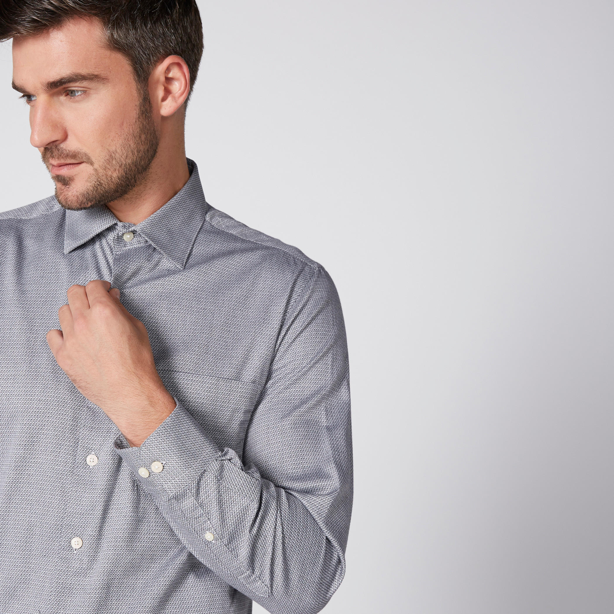 قميص بأكمام طويلة وأزرار وطبعات من آرو-men-clothing-shirts-image-2