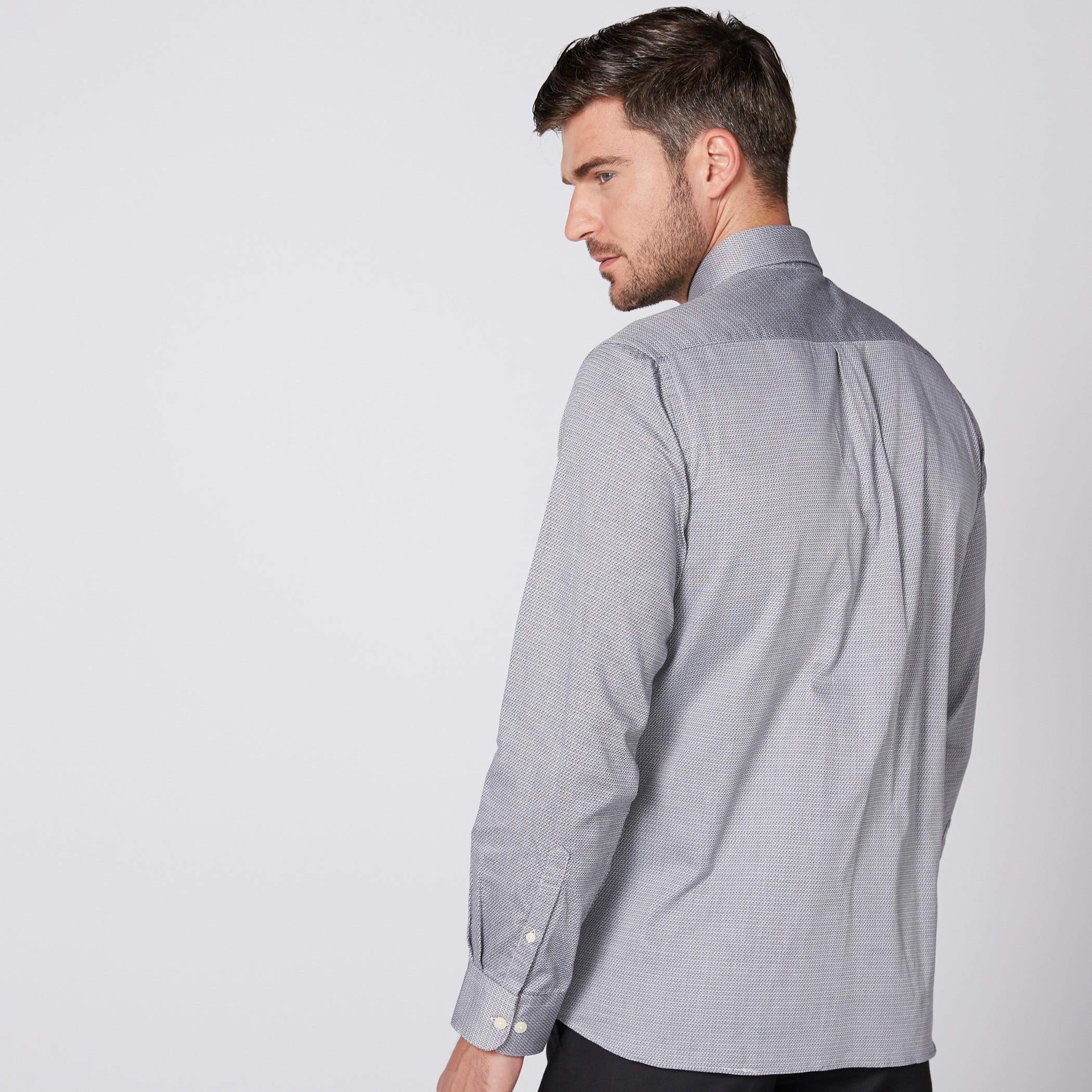 قميص بأكمام طويلة وأزرار وطبعات من آرو-men-clothing-shirts-image-4