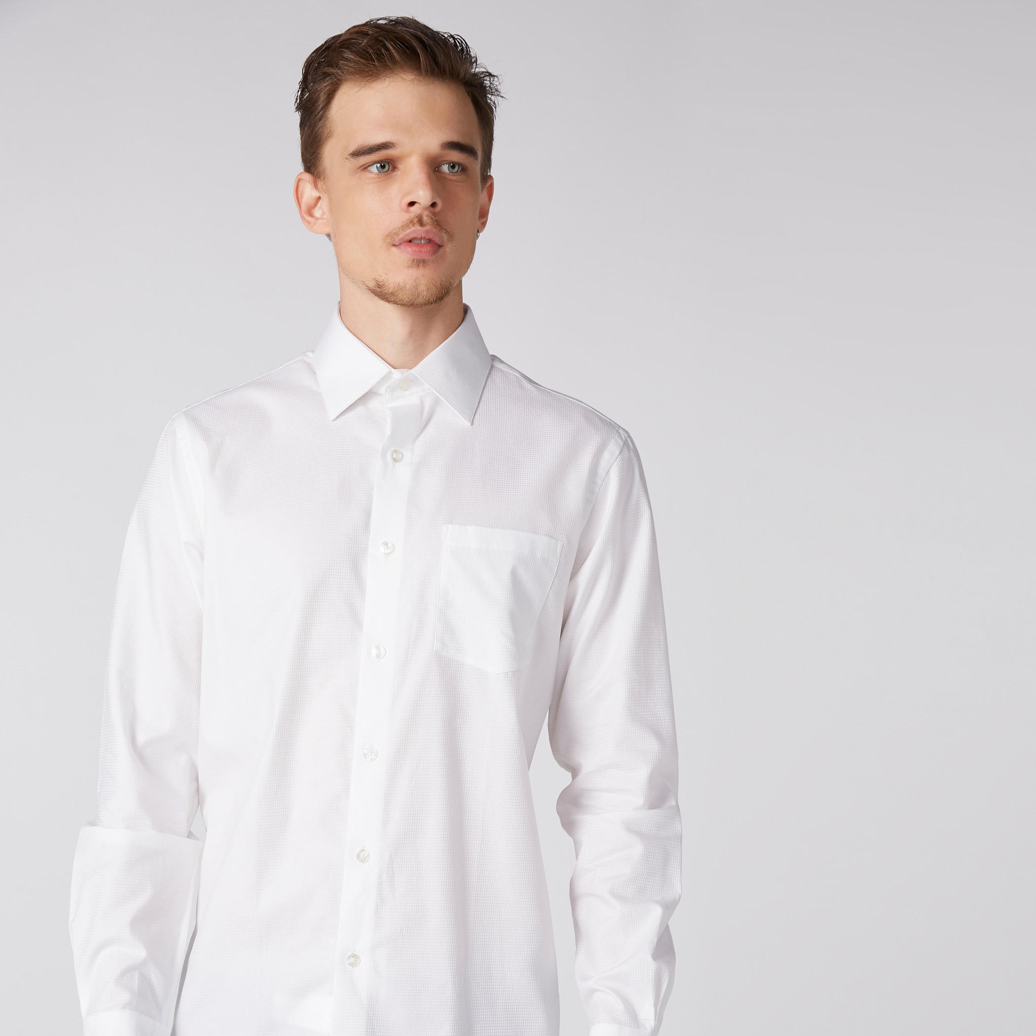 قميص بأكمام طويلة ووصلة أزرار كاملة من آرو-men-clothing-shirts-image-4