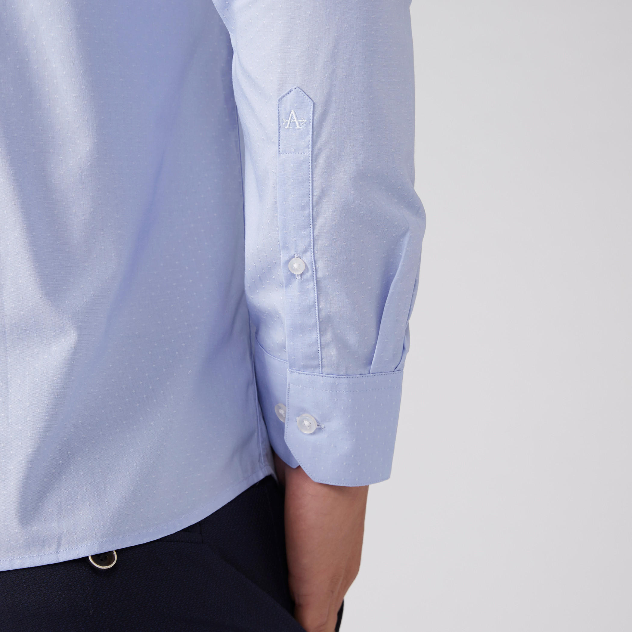 قميص بأكمام طويلة وأزرار من آرو-men-clothing-shirts-image-1