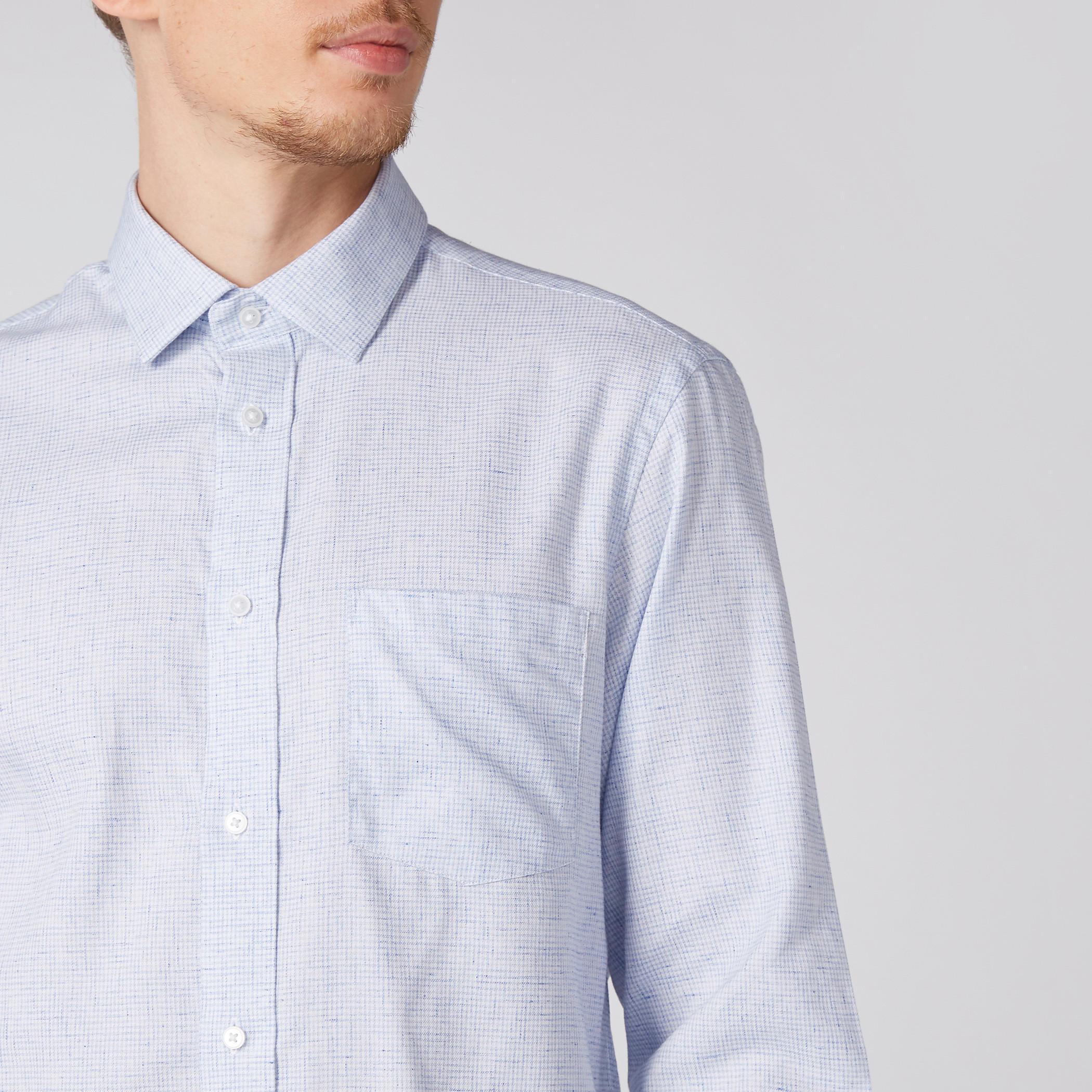 قميص بأكمام طويلة وأزرار وجيب من آرو-men-clothing-shirts-image-3