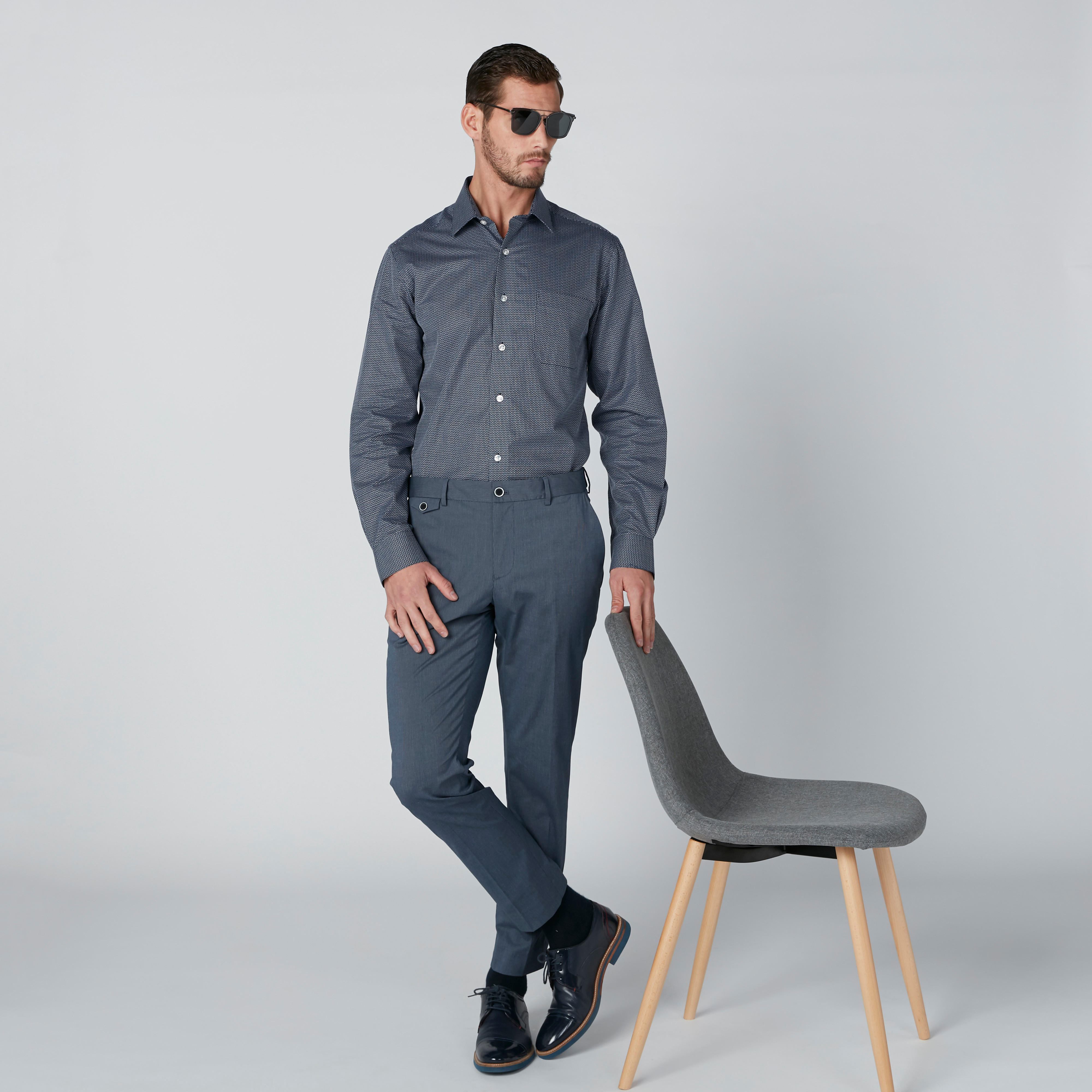 قميص بأكمام طويلة وأزرار وطبعات من آرو-men-clothing-shirts-image-3
