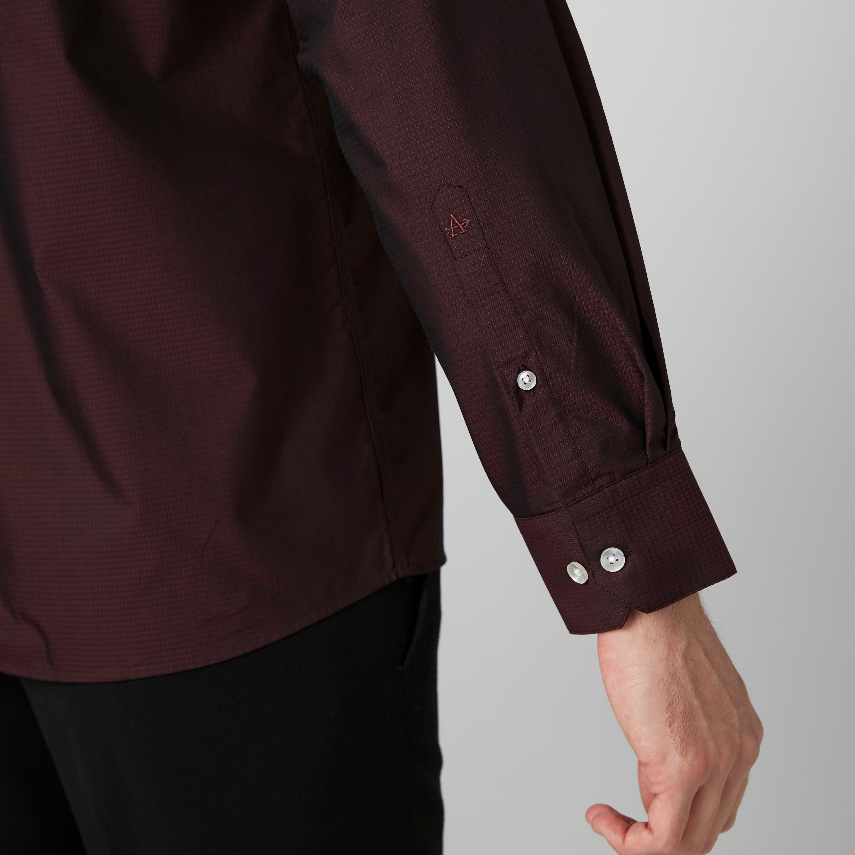 قميص بأكمام طويلة وأزرار وطبعات من آرو-men-clothing-shirts-image-4