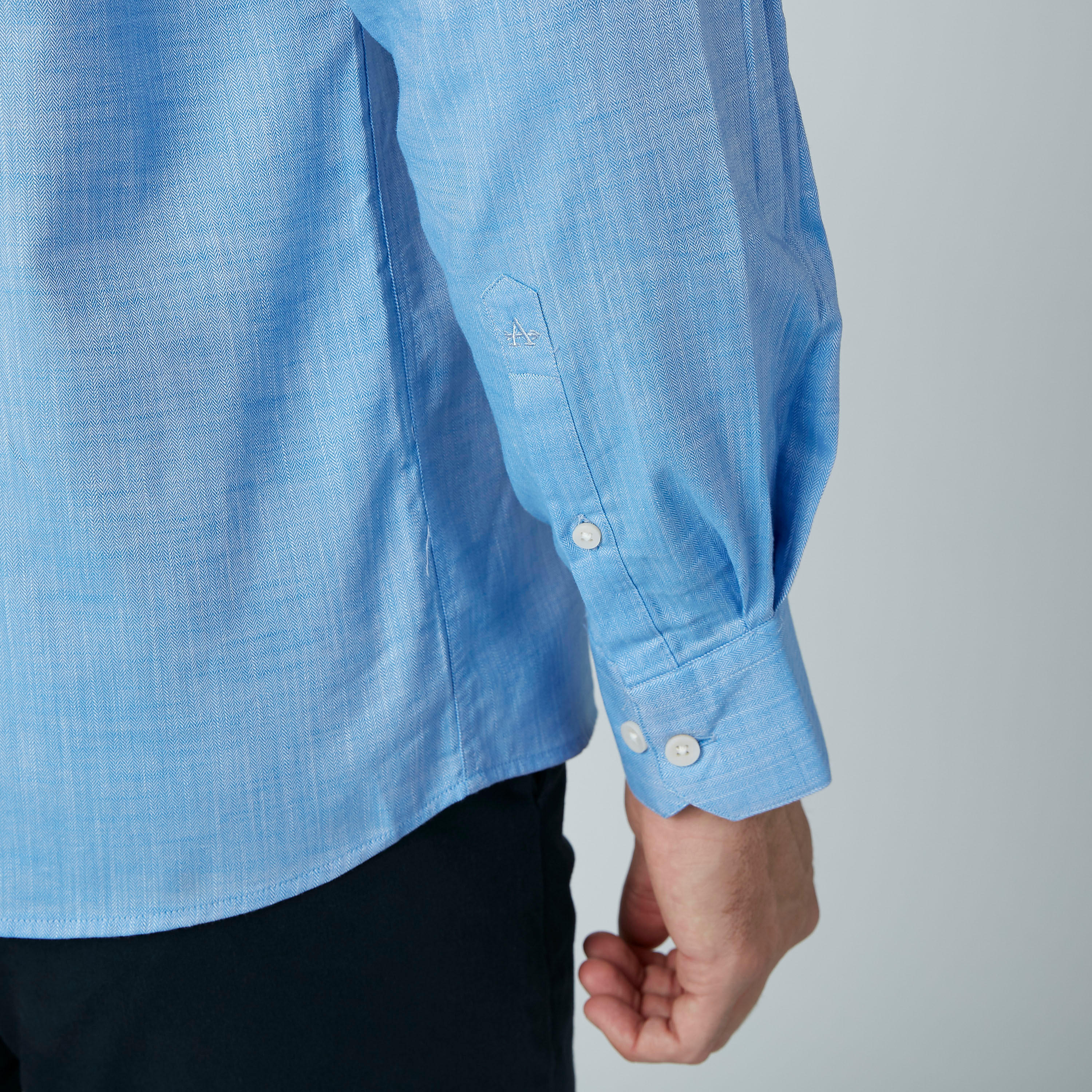 قميص بأكمام طويلة وجيوب من آرو-men-clothing-shirts-image-4