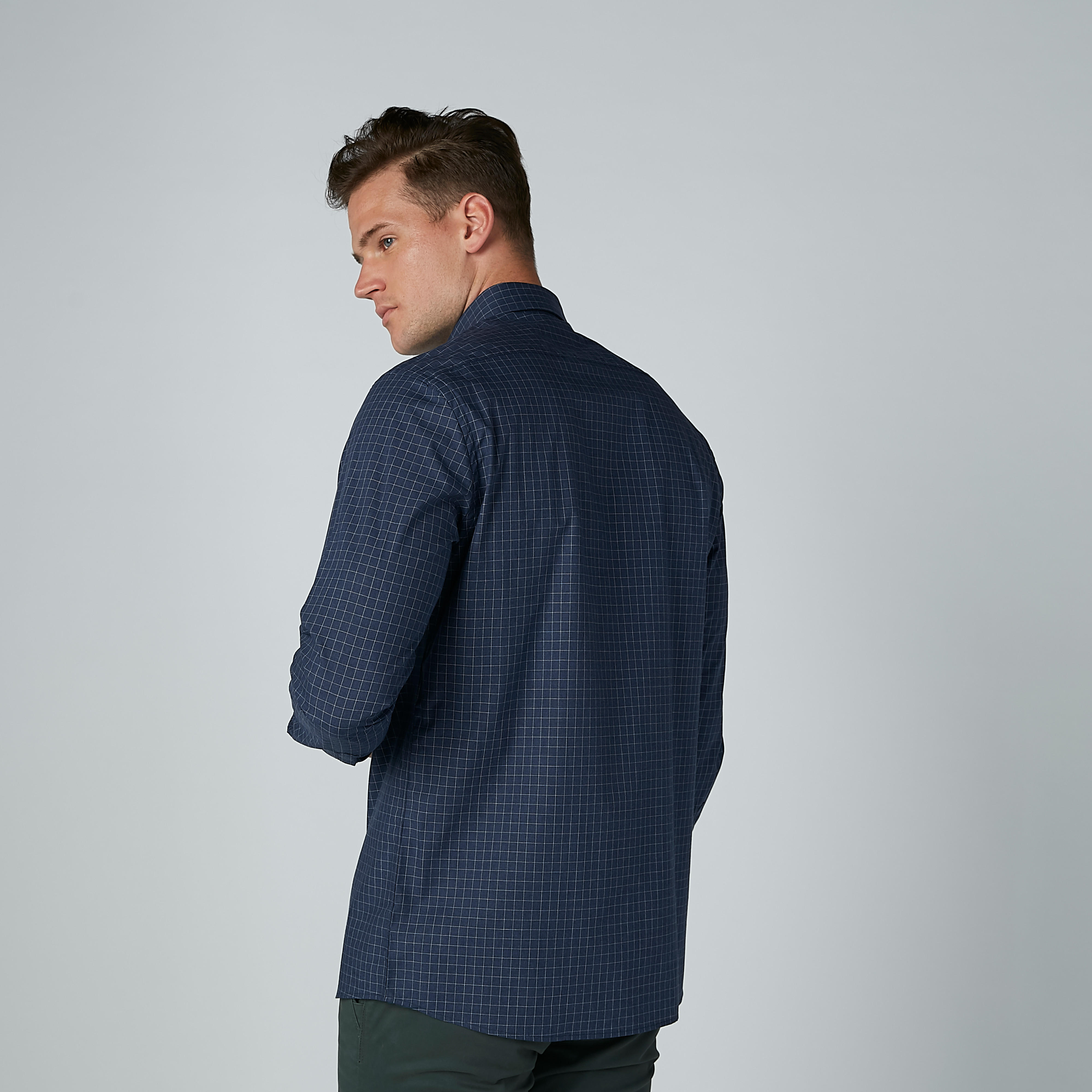 قميص مربعات بأكمام طويلة وياقة عادية-men-clothing-shirts-image-1