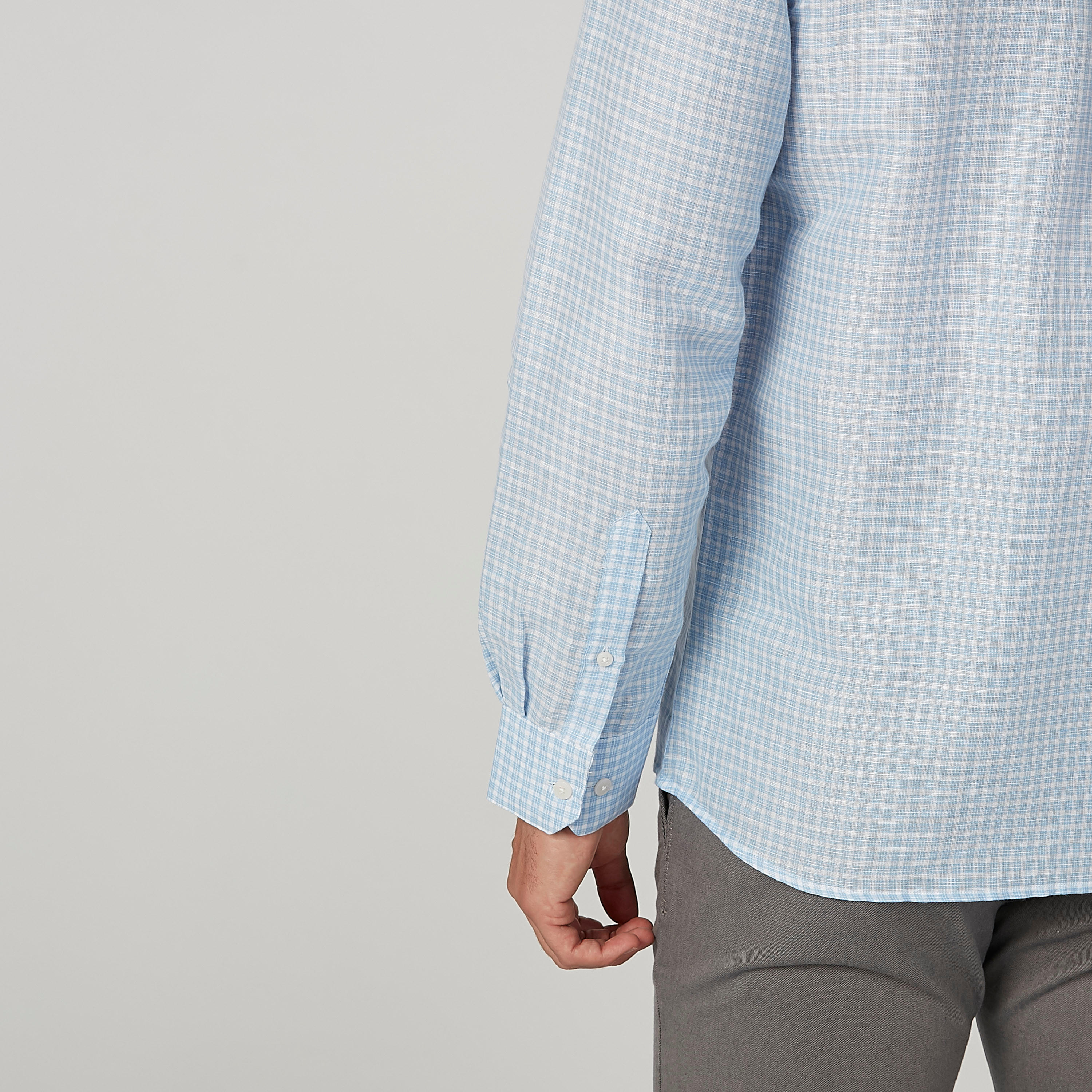 قميص كاروهات بأكمام طويلة وجيب على الصدر من آرو-men-clothing-shirts-image-5