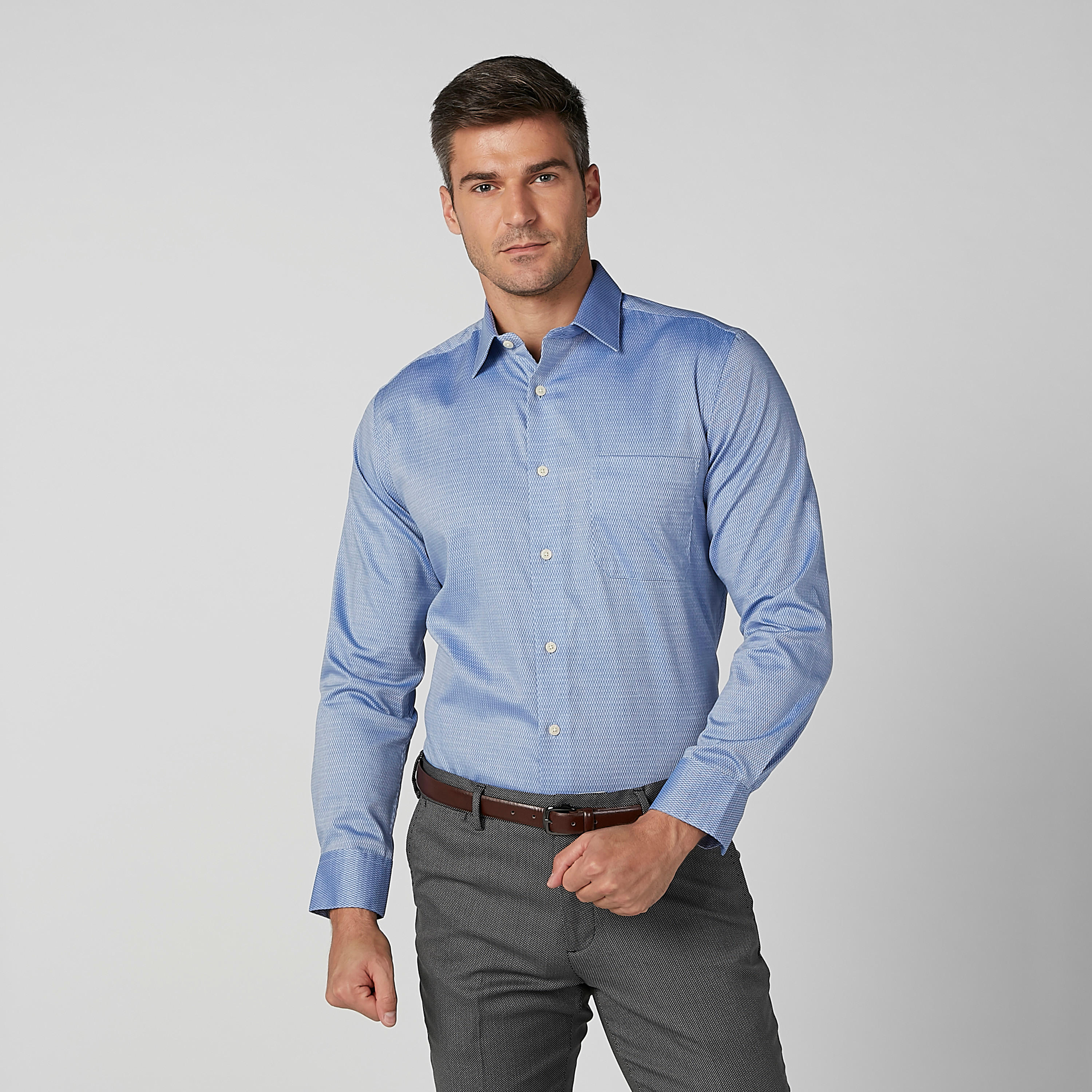 قميص بارز الملمس بأكمام طويلة وجيب على الصدر من آرو-men-clothing-shirts-image-2