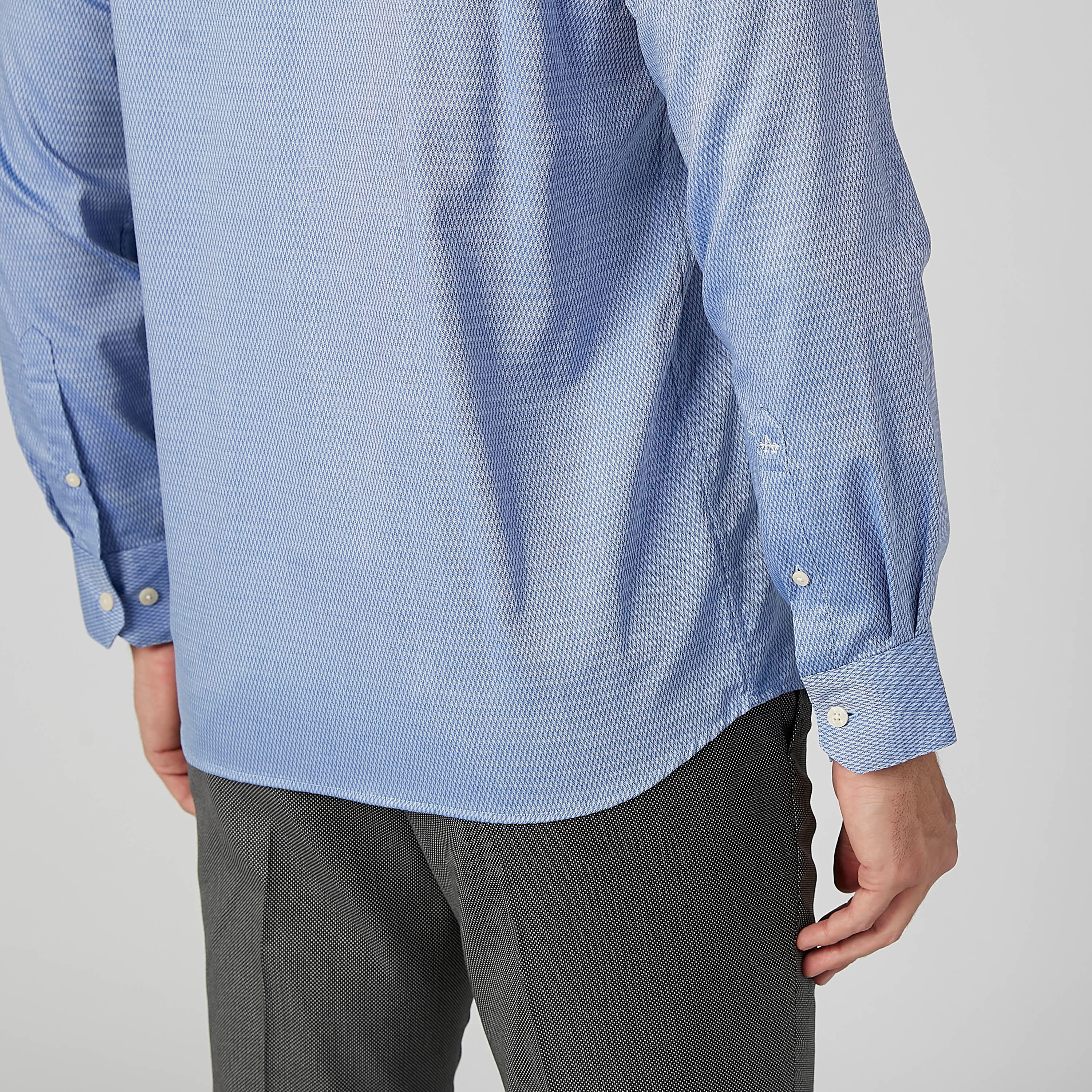 قميص بارز الملمس بأكمام طويلة وجيب على الصدر من آرو-men-clothing-shirts-image-5