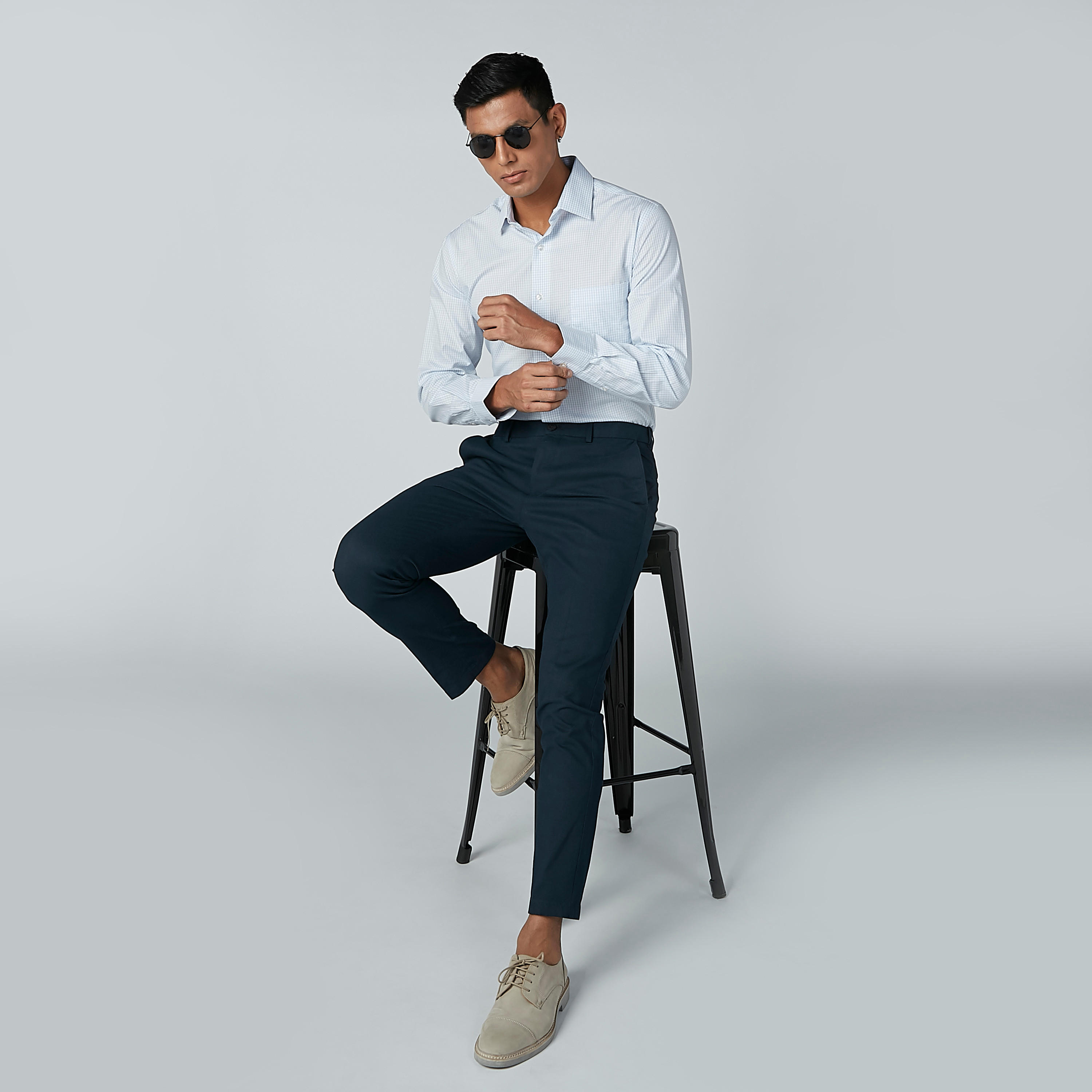 قميص كاروهات بأكمام طويلة وجيوب من آرو-men-clothing-shirts-image-3