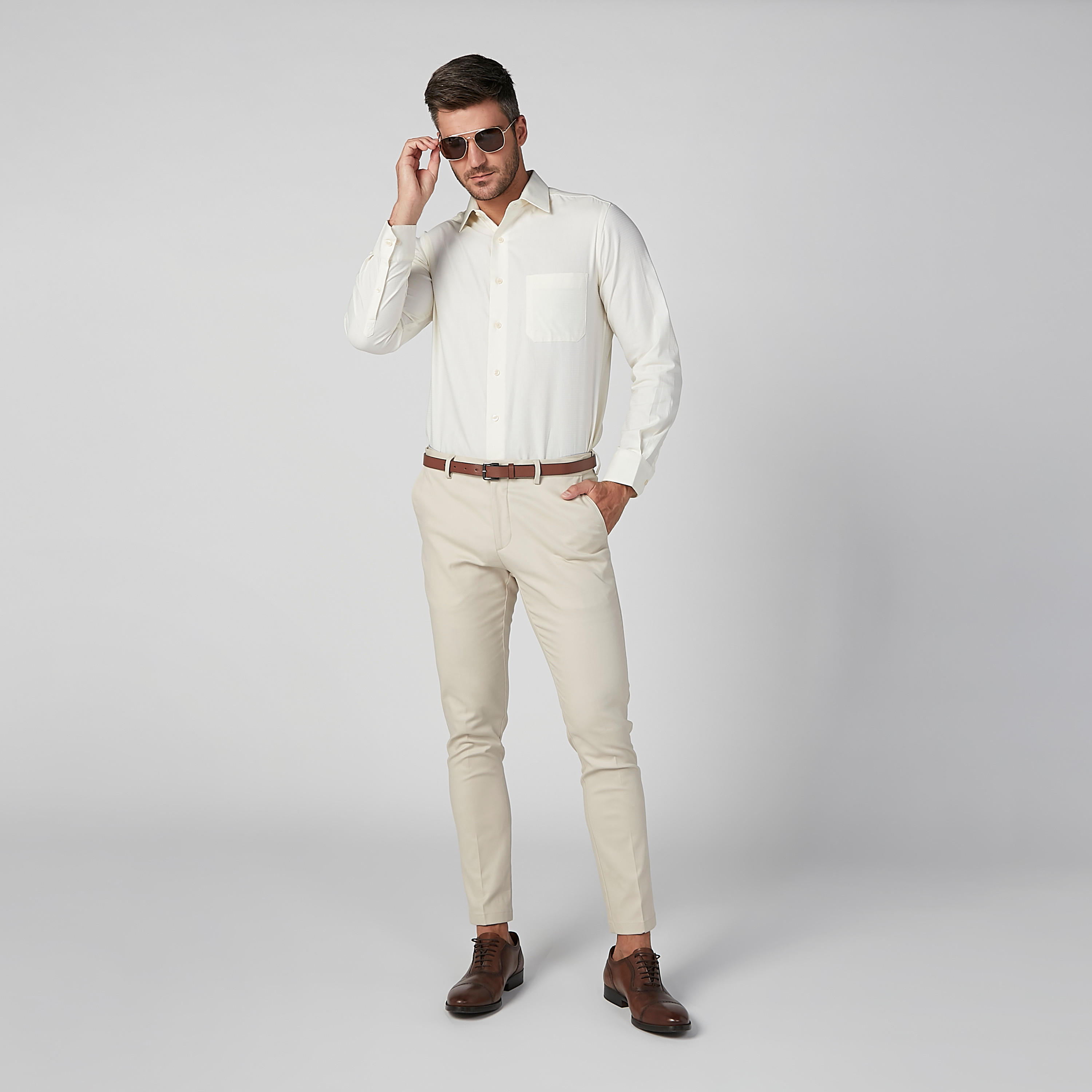قميص بارز الملمس بأكمام طويلة وجيب خارجي من آرو-men-clothing-shirts-image-2