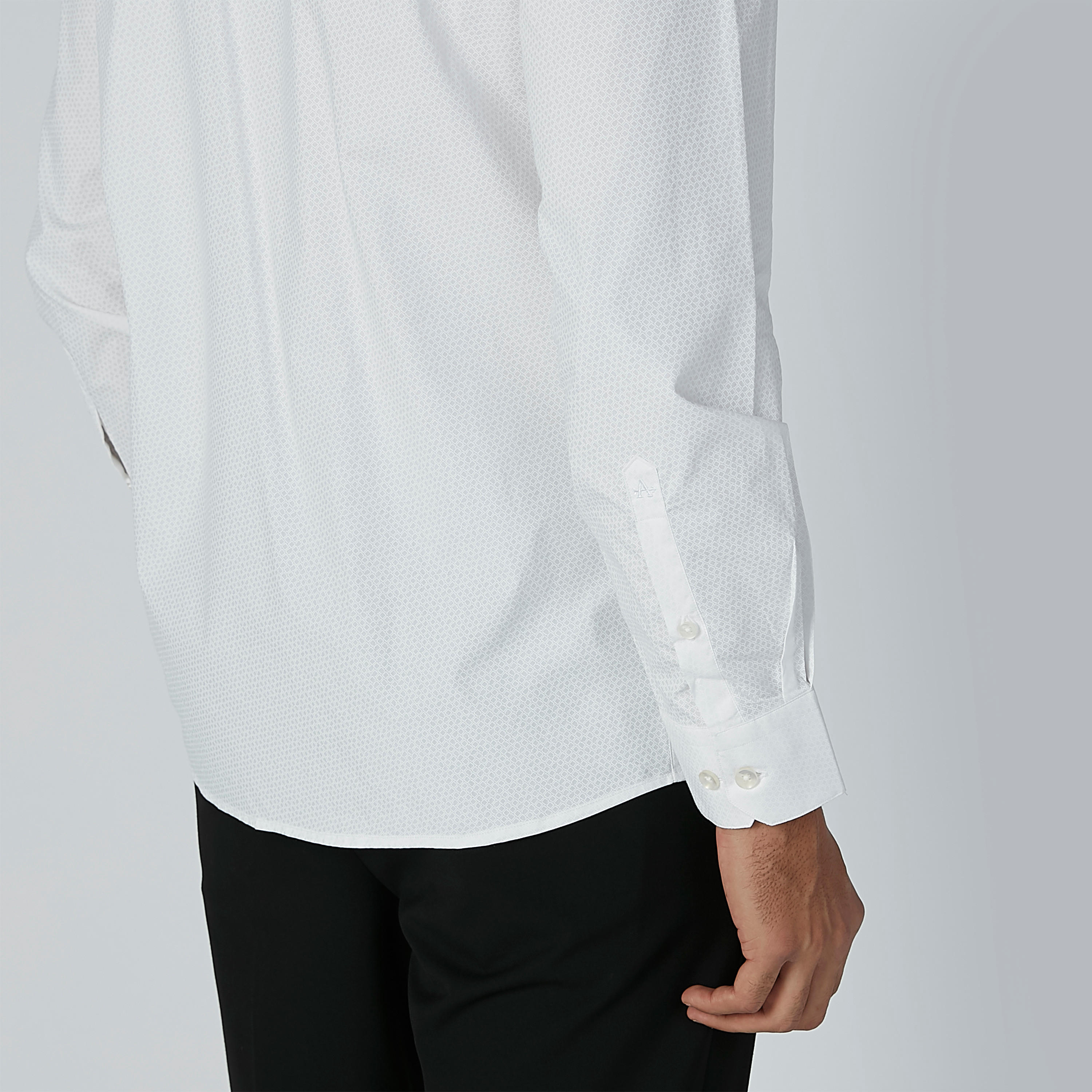 قميص سادة بأكمام طويلة وأزرار من آرو-men-clothing-shirts-image-6