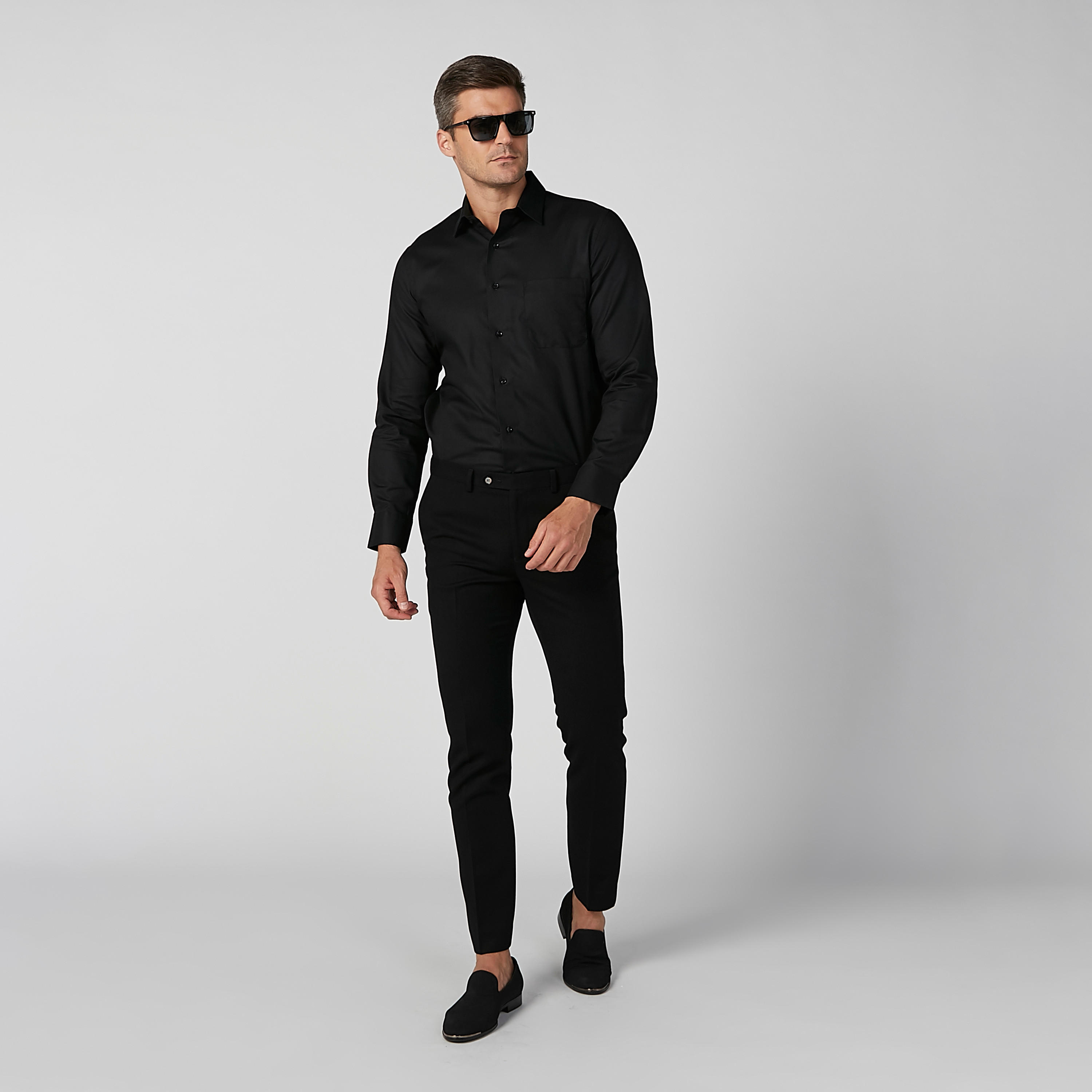 قميص سادة بأكمام طويلة وجيوب من آرو-men-clothing-shirts-image-1