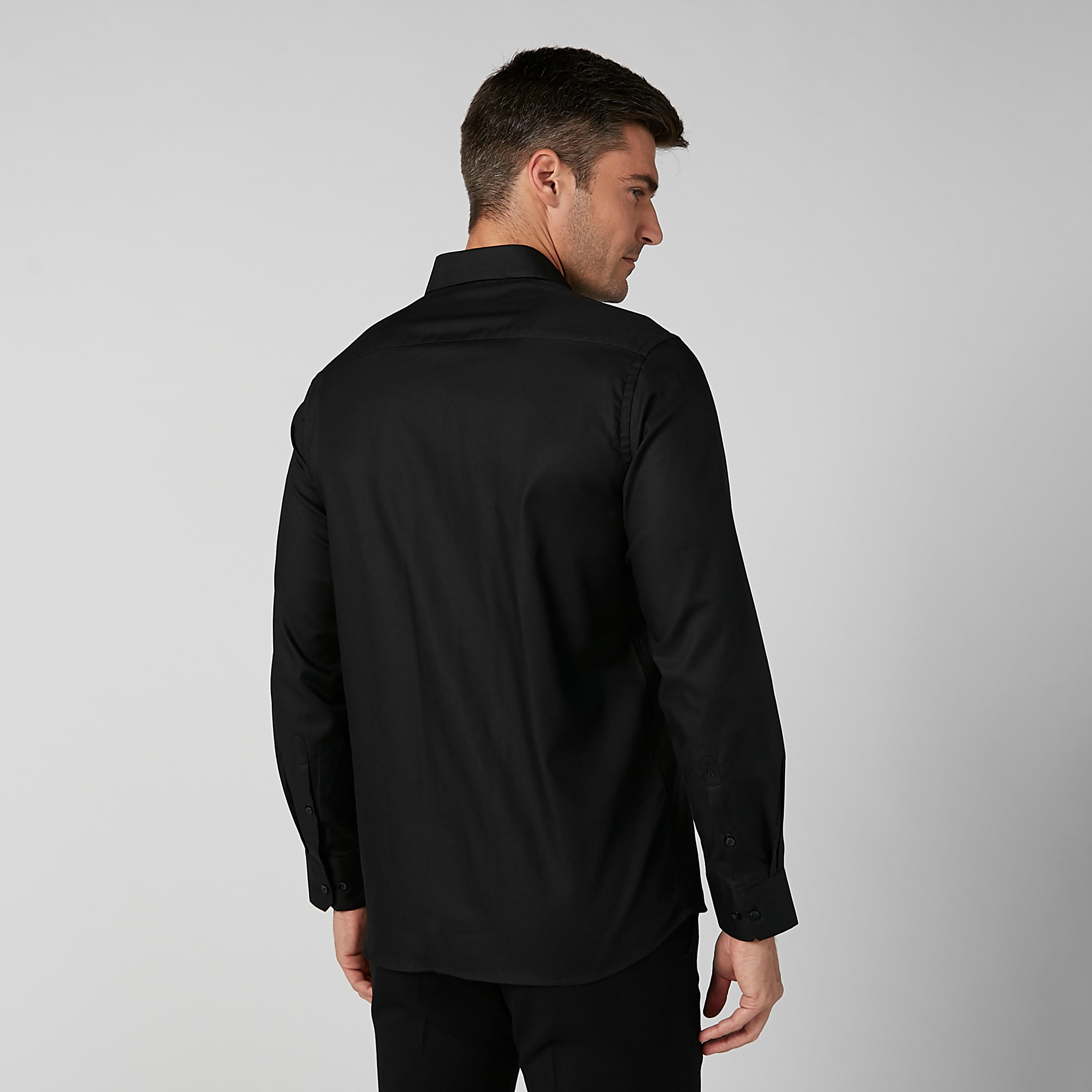 قميص سادة بأكمام طويلة وجيوب من آرو-men-clothing-shirts-image-3