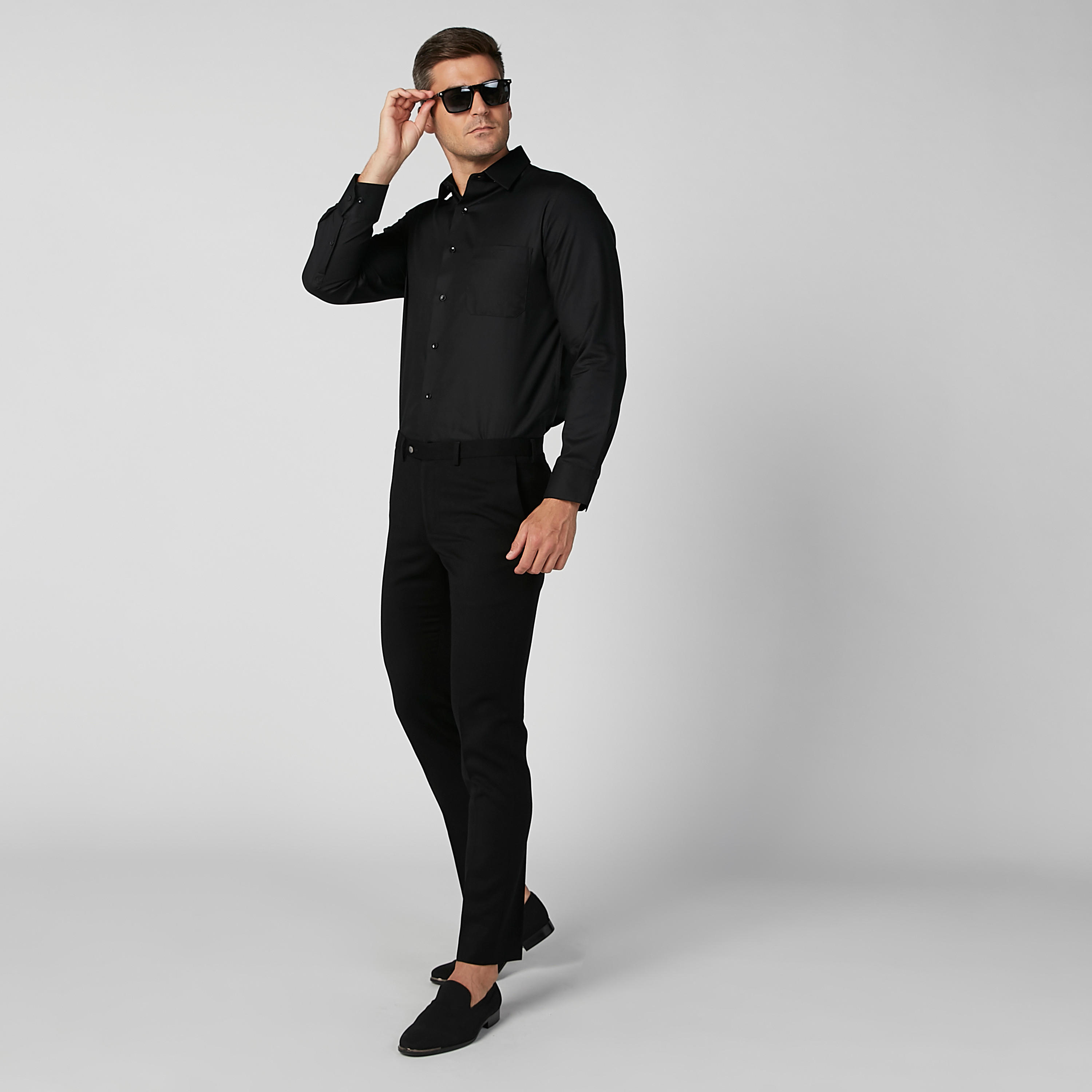 قميص سادة بأكمام طويلة وجيوب من آرو-men-clothing-shirts-image-4