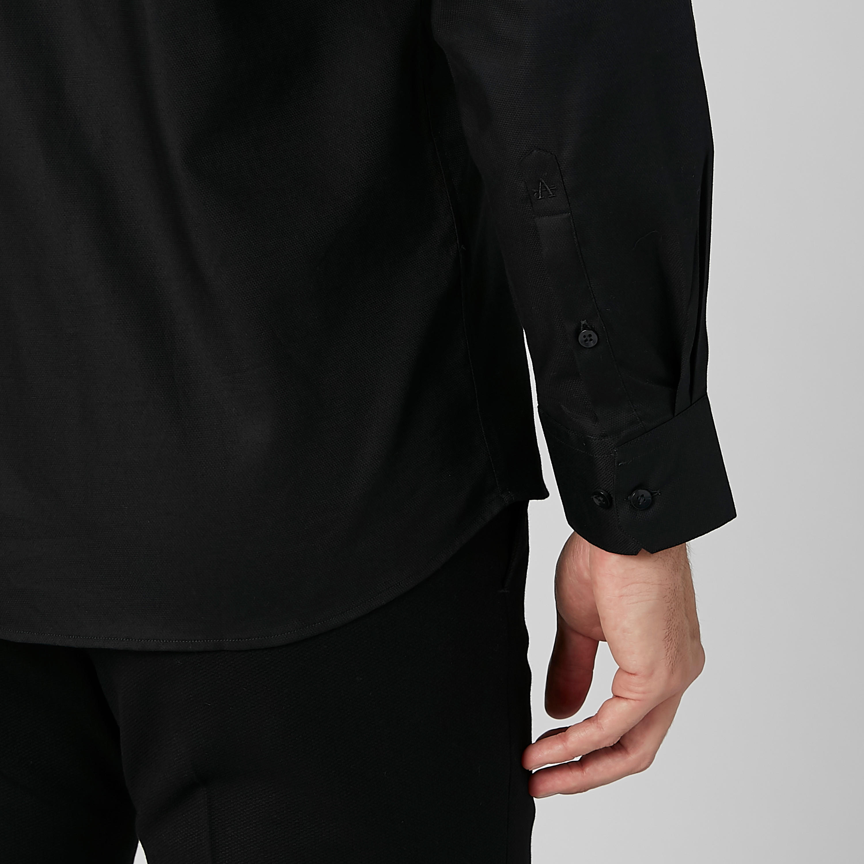 قميص سادة بأكمام طويلة وجيوب من آرو-men-clothing-shirts-image-5