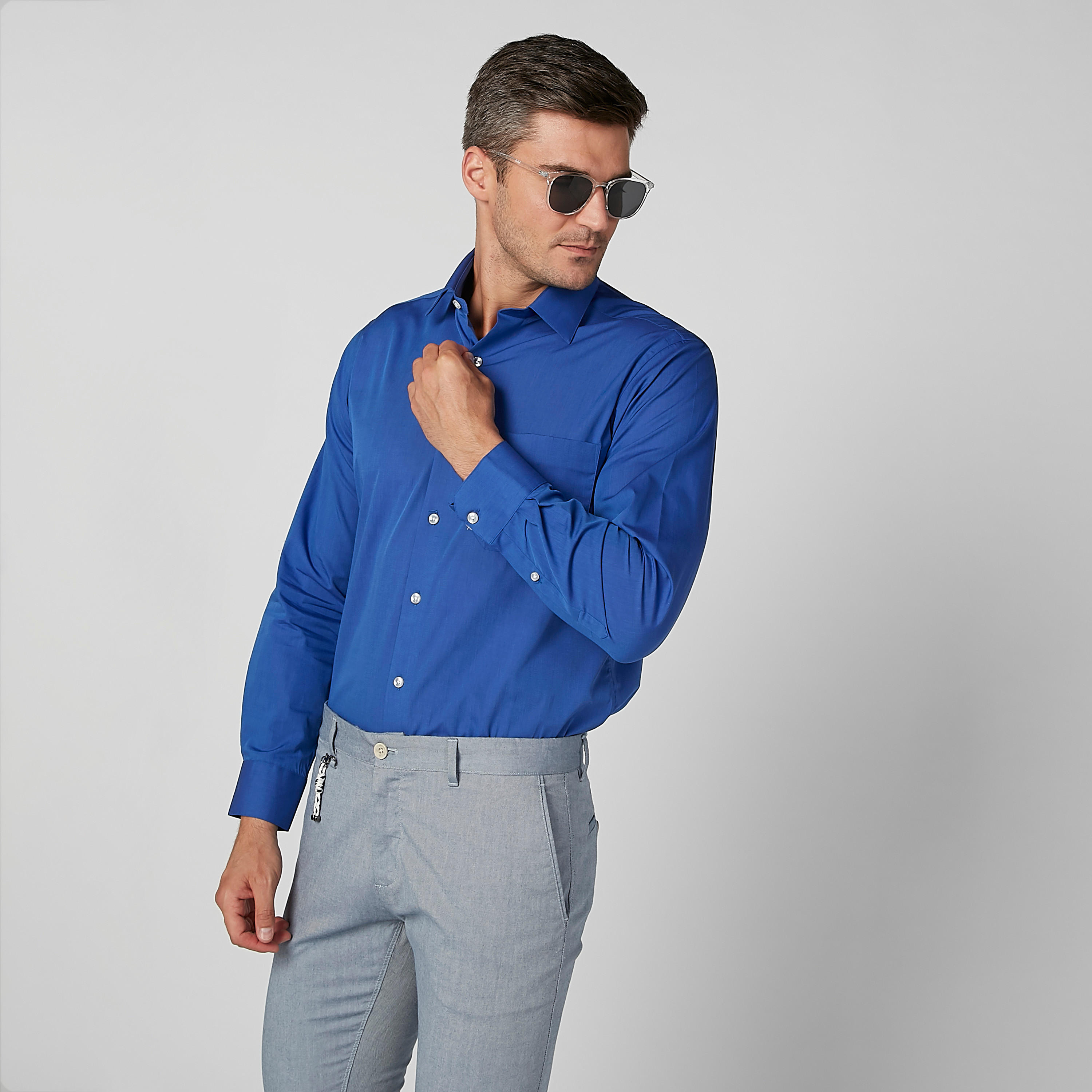قميص سادة بأكمام طويلة وجيوب من آرو-men-clothing-shirts-image-6