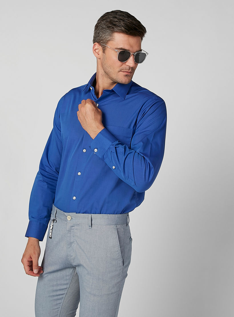 قميص سادة بأكمام طويلة وجيوب من آرو-men-clothing-shirts-image-6