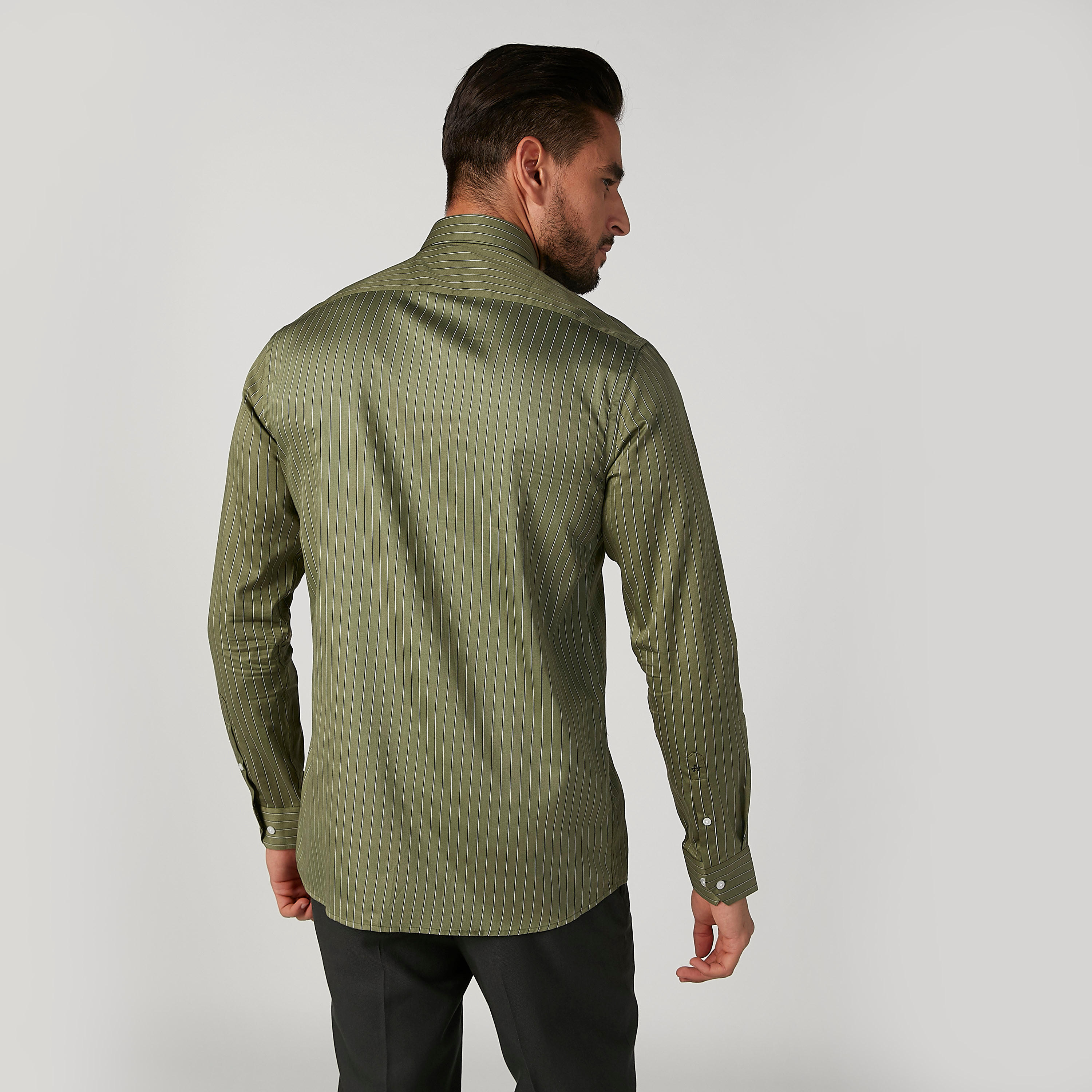 قميص سليم مقلّم بياقة عاديّة وأكمام طويلة من آرو-men-clothing-shirts-image-2