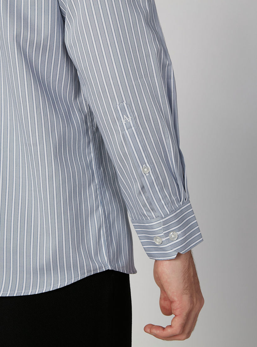 قميص سليم مقلّم بأكمام طويلة وجيوب من آرو-men-clothing-shirts-image-4
