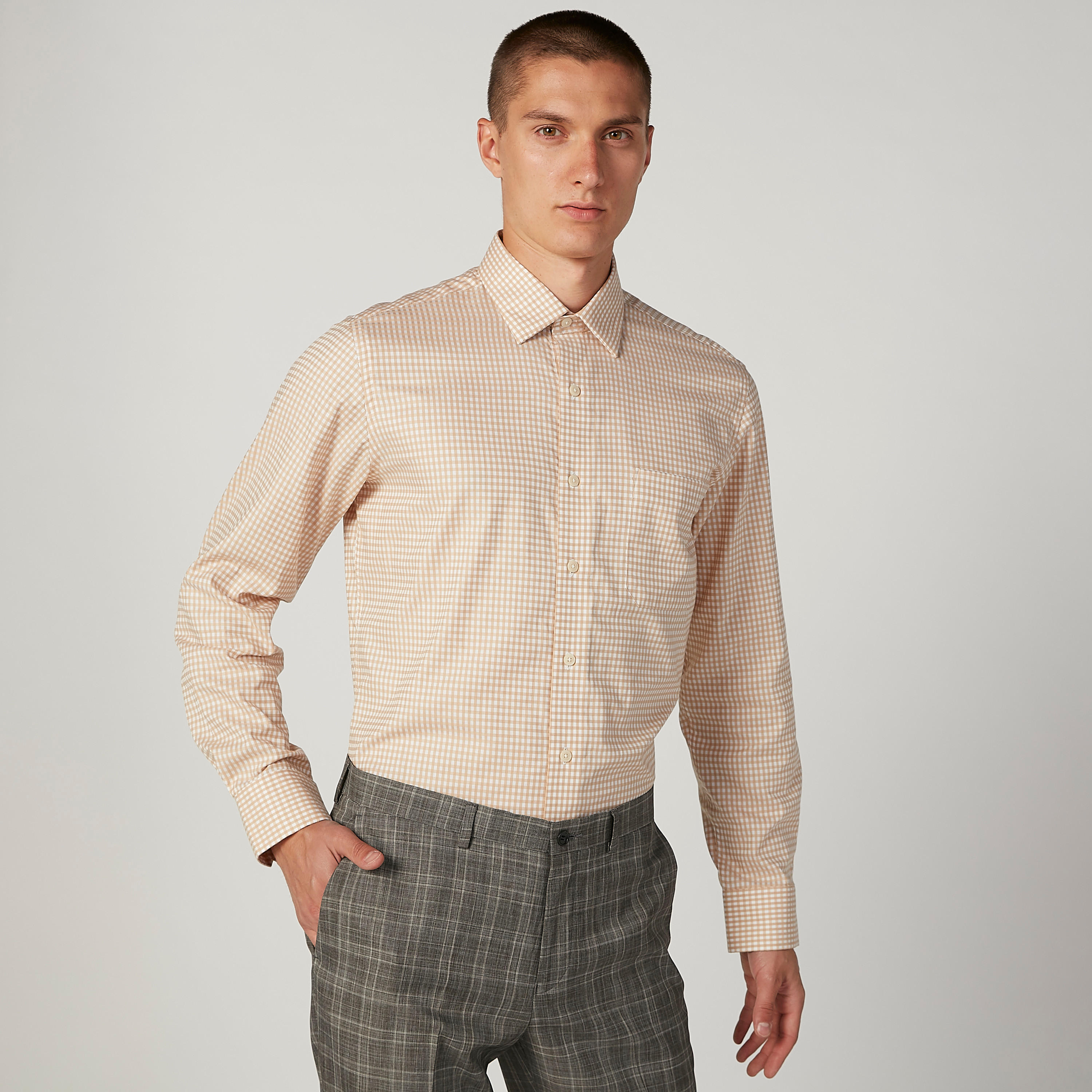 قميص كاروهات بياقة عاديّة وأكمام طويلة من آرو-men-clothing-shirts-image-1