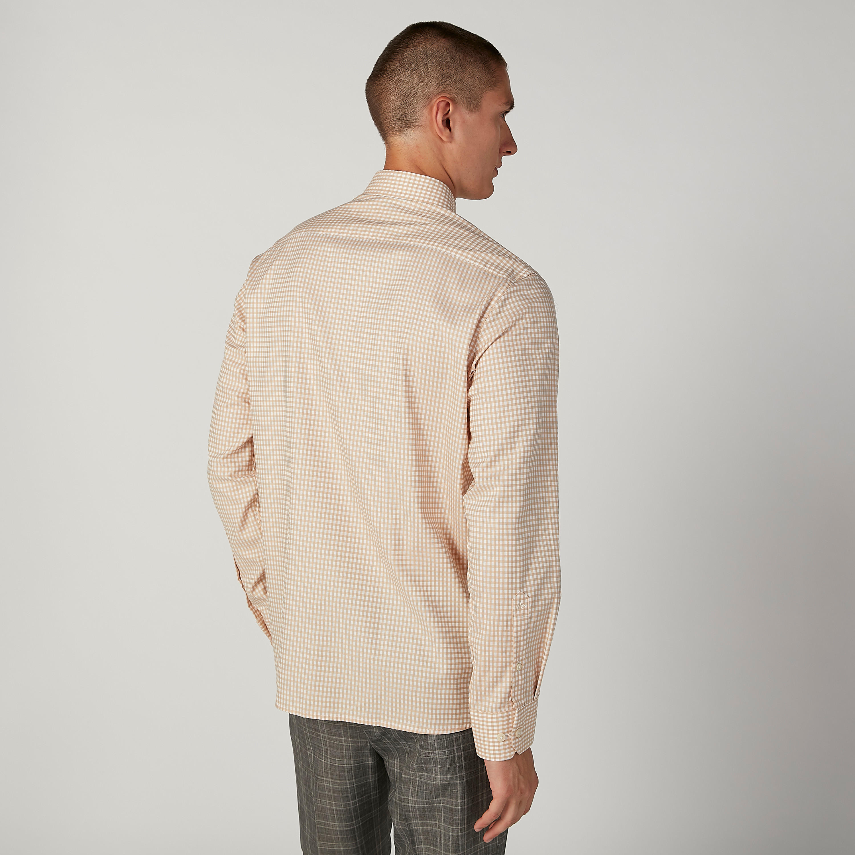 قميص كاروهات بياقة عاديّة وأكمام طويلة من آرو-men-clothing-shirts-image-2