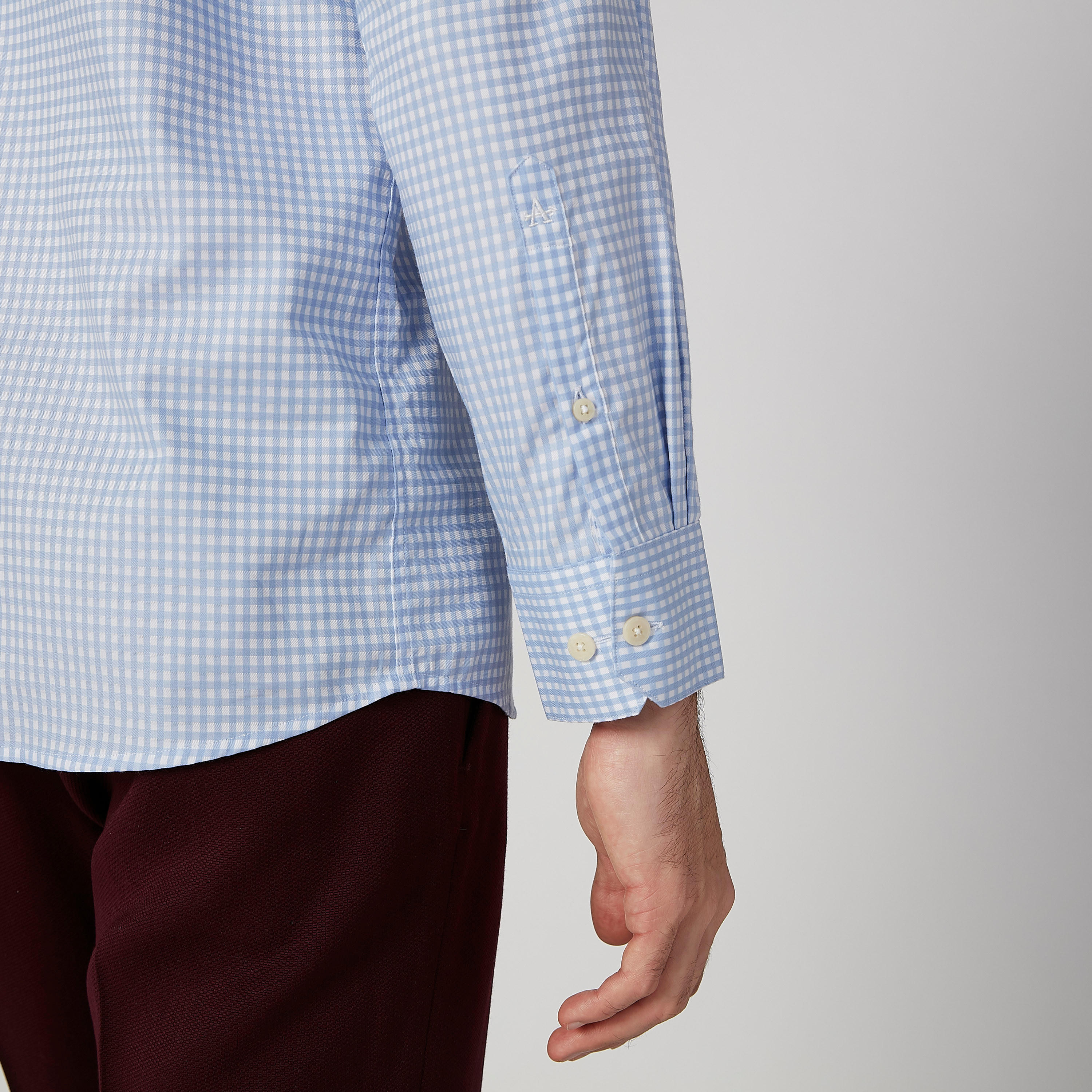قميص كاروهات بأكمام طويلة وجيب على الصدر من آرو-men-clothing-shirts-image-4