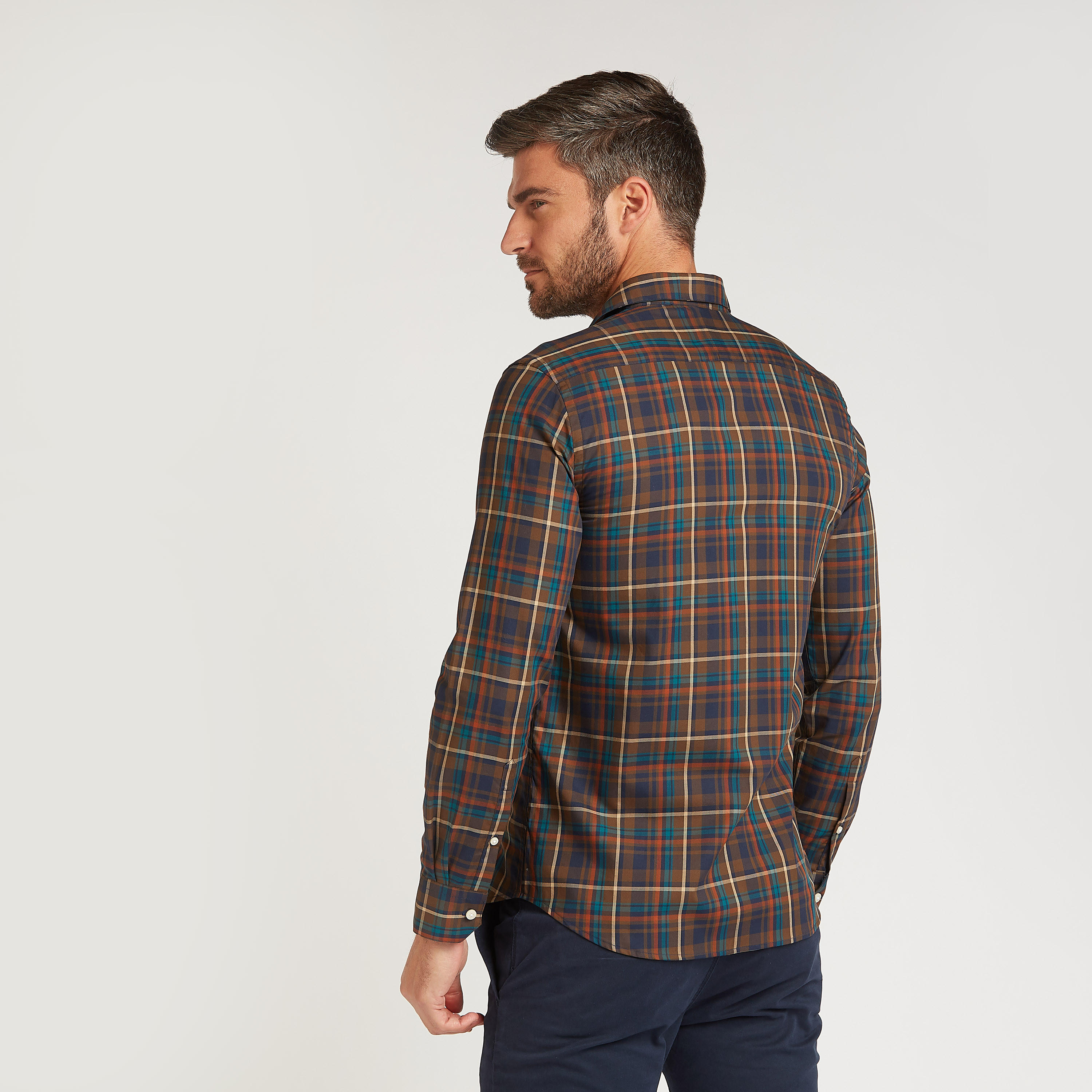 قميص كاروهات بأكمام طويلة وياقة عادية من آرو-men-clothing-shirts-image-4