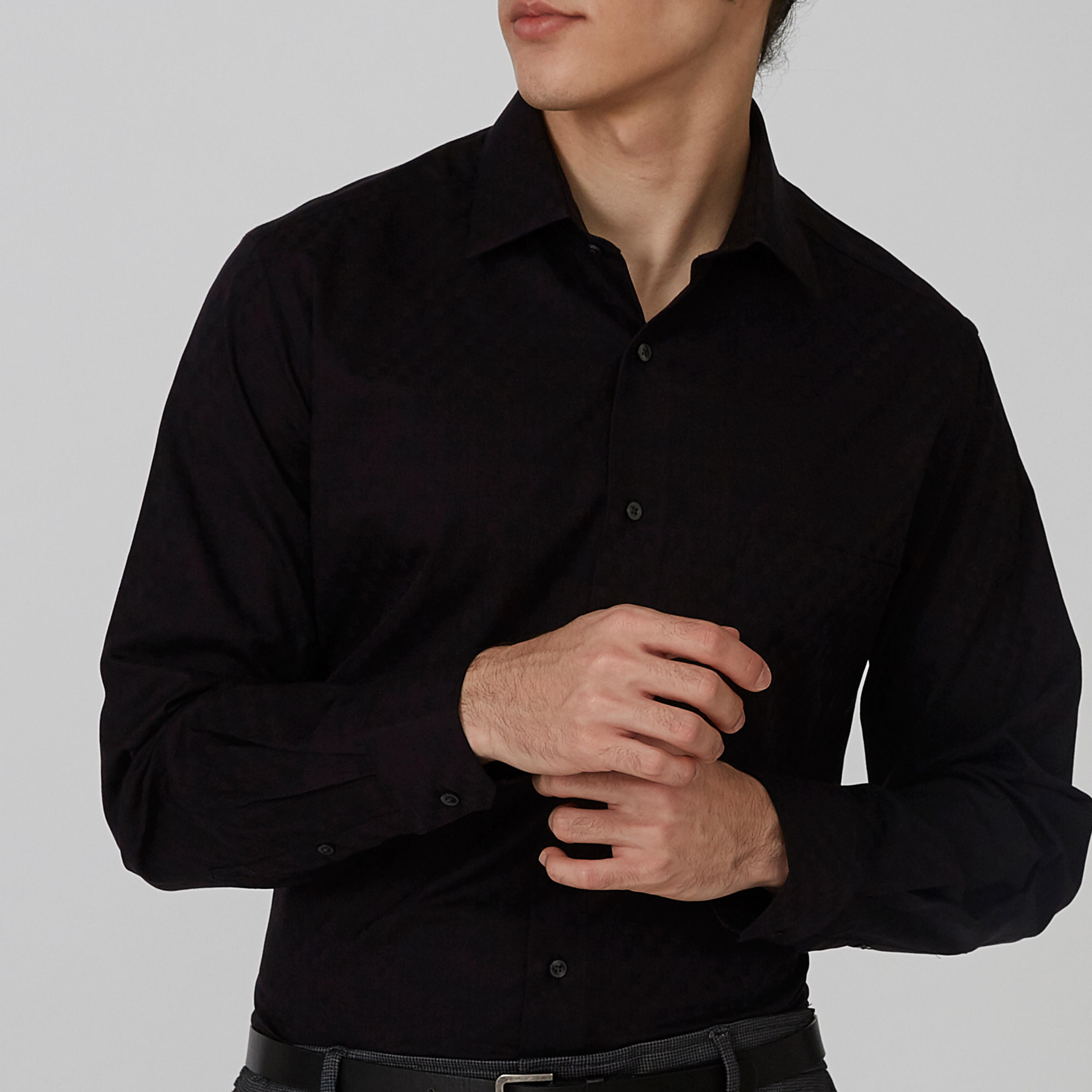 قميص سادة بأكمام طويلة من آرو-men-clothing-shirts-image-3