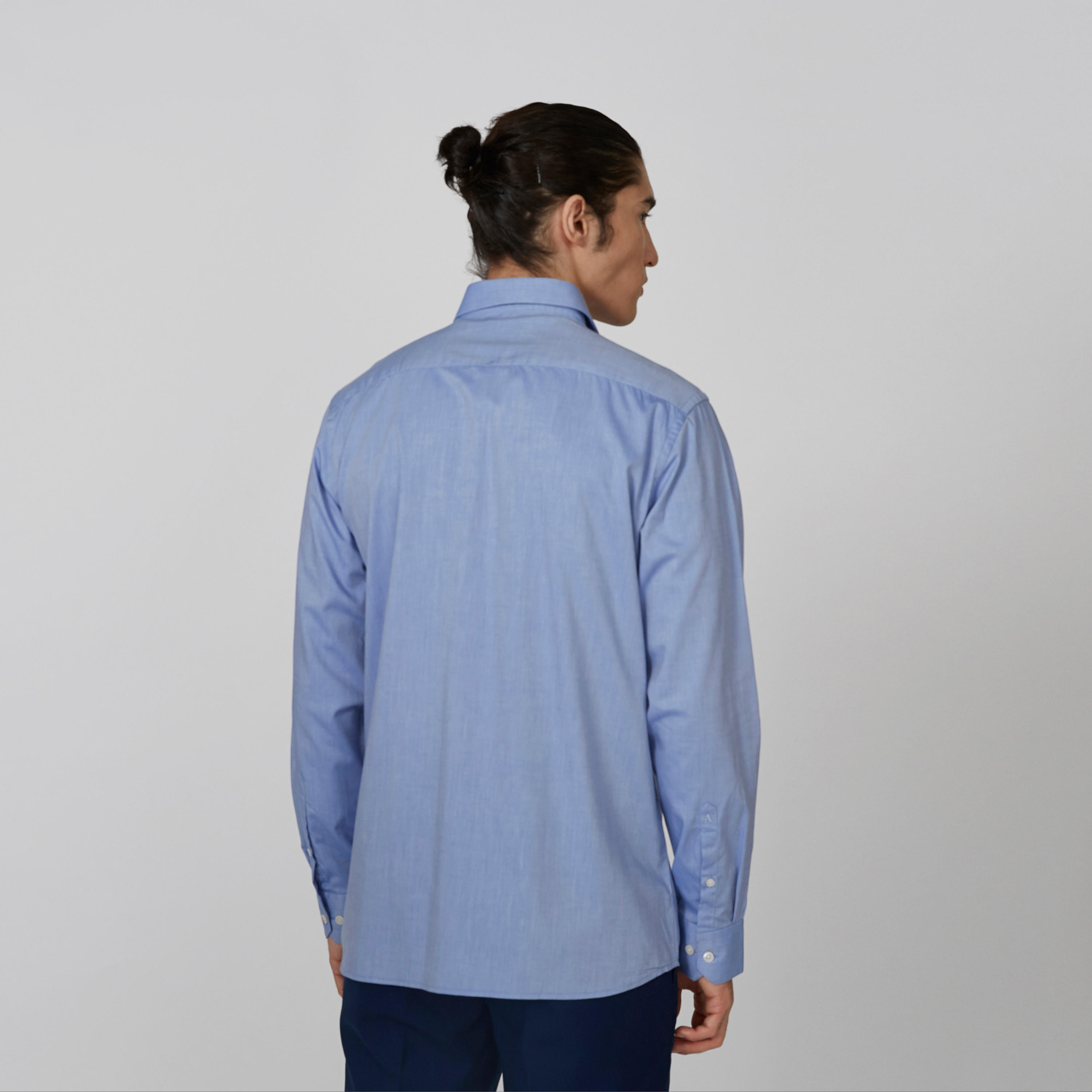 قميص سادة بأكمام طويلة من آرو-men-clothing-shirts-image-2
