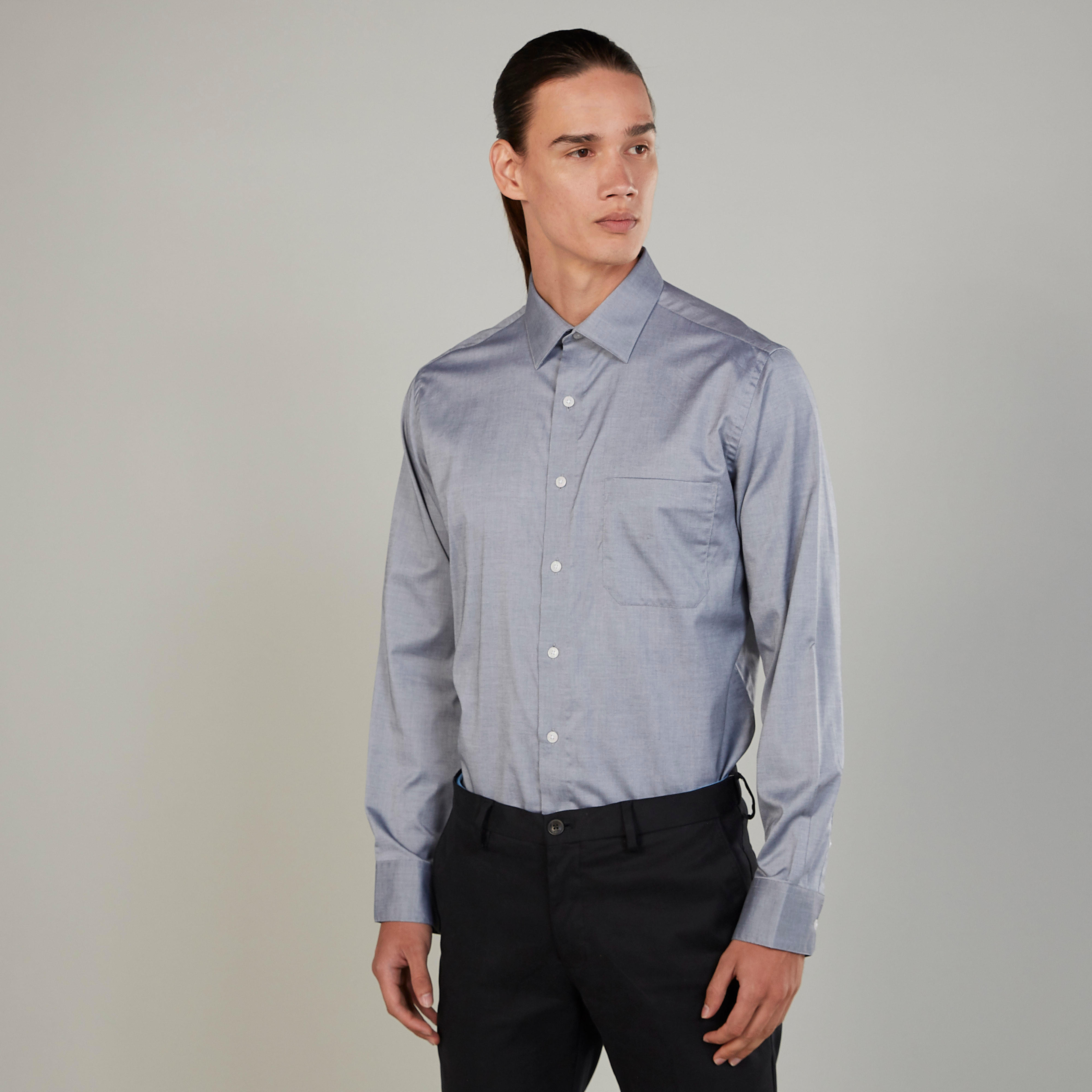 قميص رسمي سادة سهل الكي بأكمام طويلة وجيب على الصدر من أرو-men-clothing-shirts-image-1