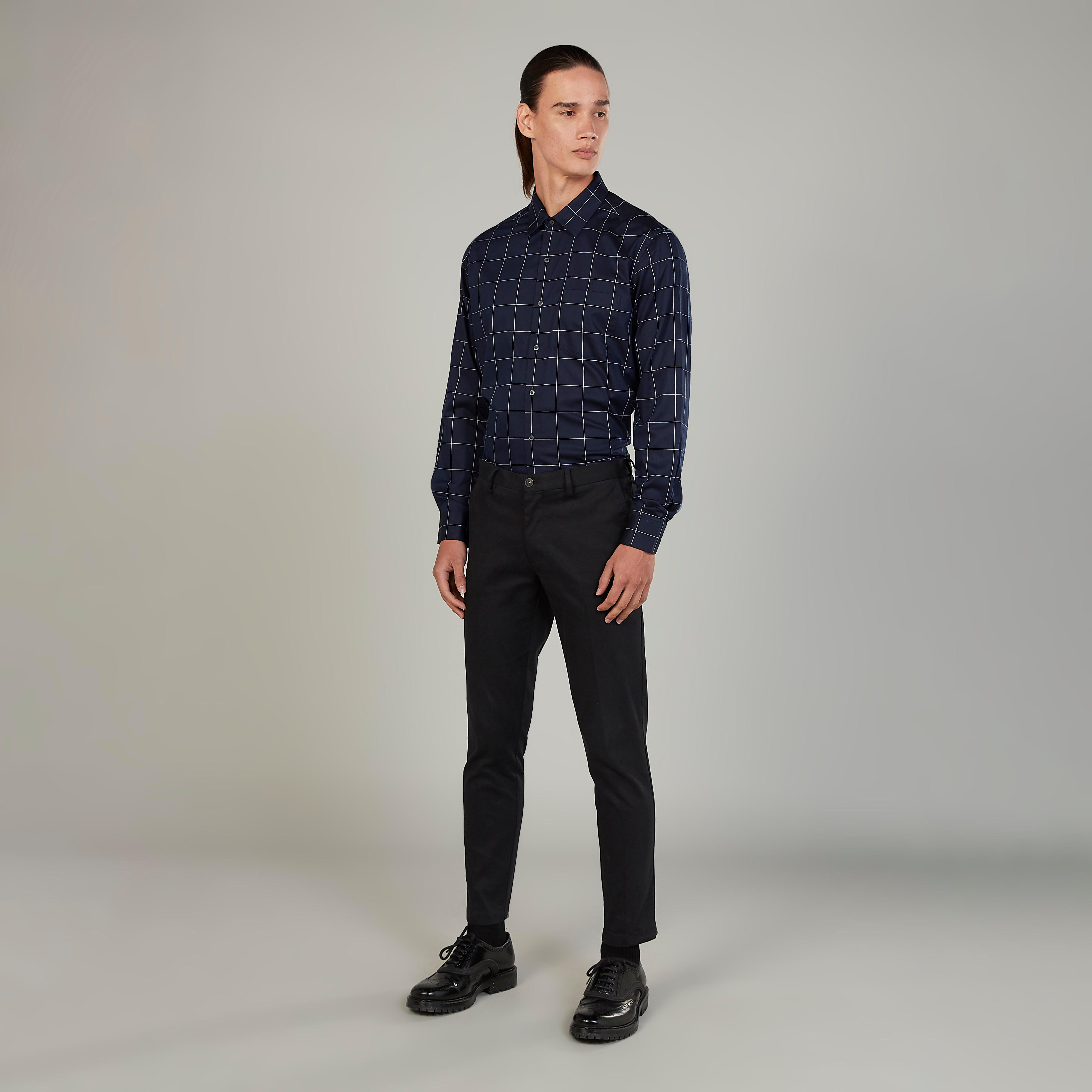 قميص كاروهات بأكمام طويلة وياقة عادية من آرو-men-clothing-shirts-image-2