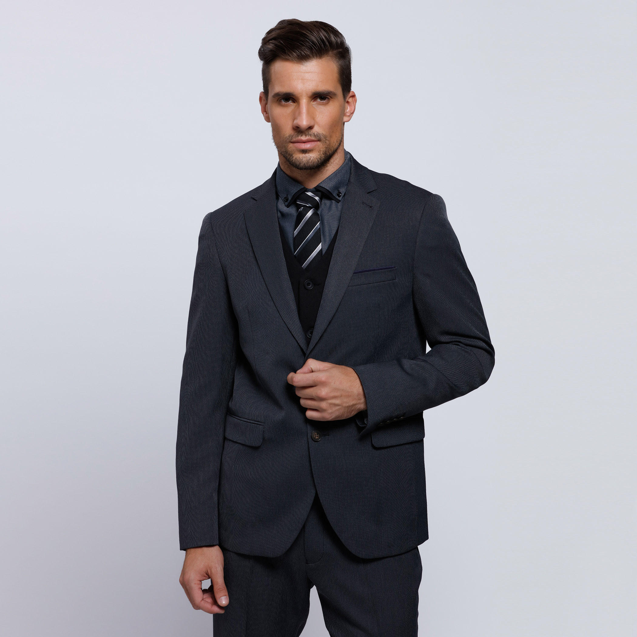 Blazer with Notch Collar and Long Sleeves-men-clothing-jacketsandblazers-jackets-image-1