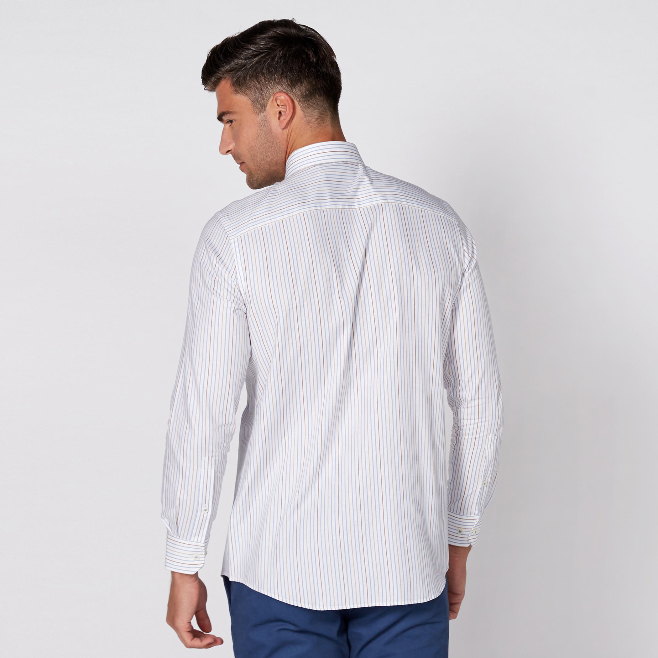 قميص مقلّم بأكمام طويلة وأزرار-men-clothing-shirts-image-1