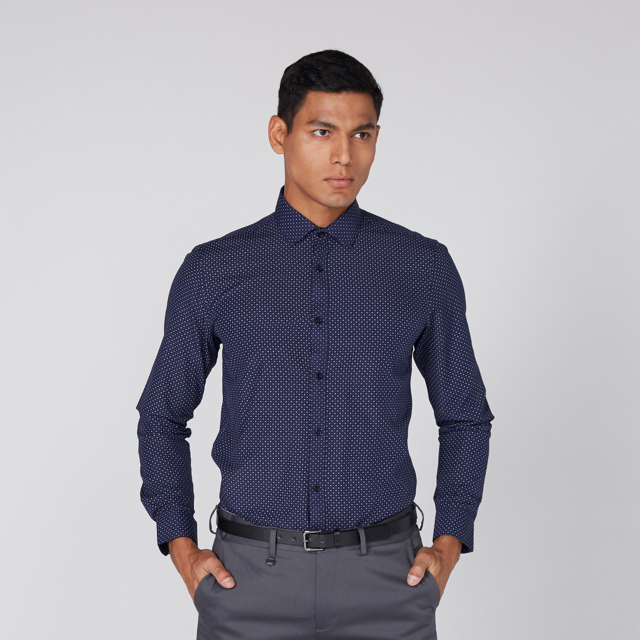 قميص بأكمام طويلة وأزرار وطبعات-men-clothing-shirts-image-1