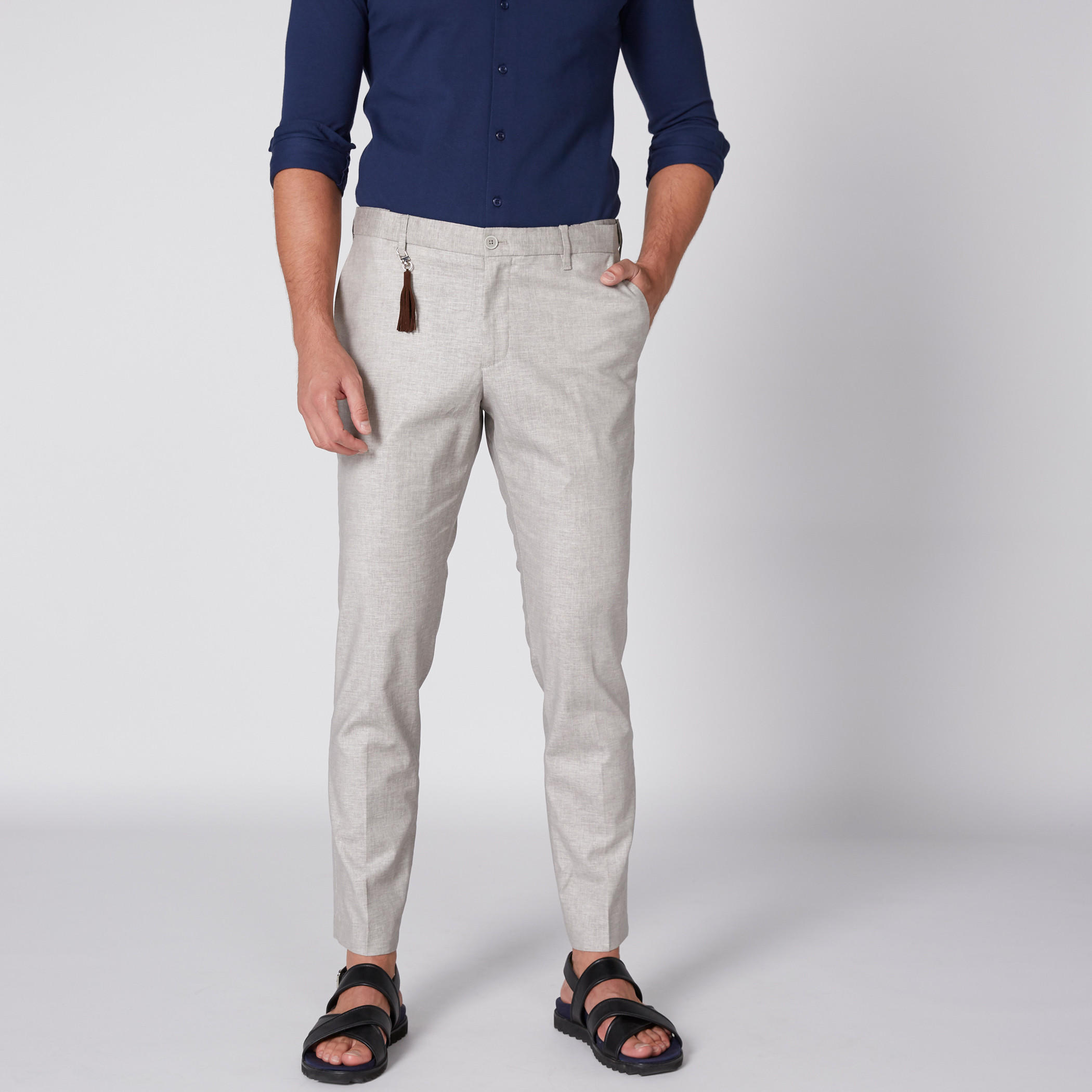 بِنطال طويل بزر إغلاق وجيوب-men-clothing-bottoms-trousersandchinos-trousers-image-1