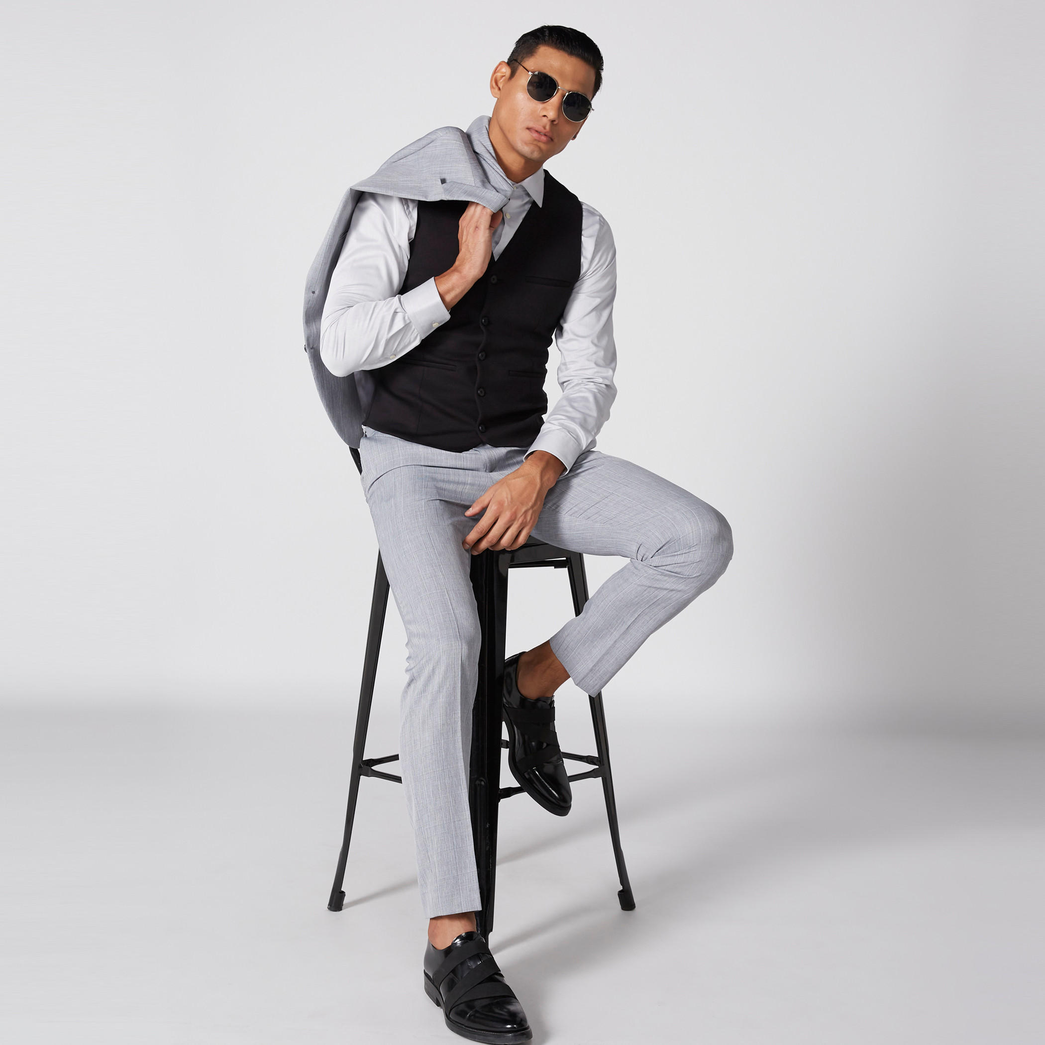 فيست دون أكمام بأزرار وجيوب-men-clothing-jacketsandblazers-jackets-image-3