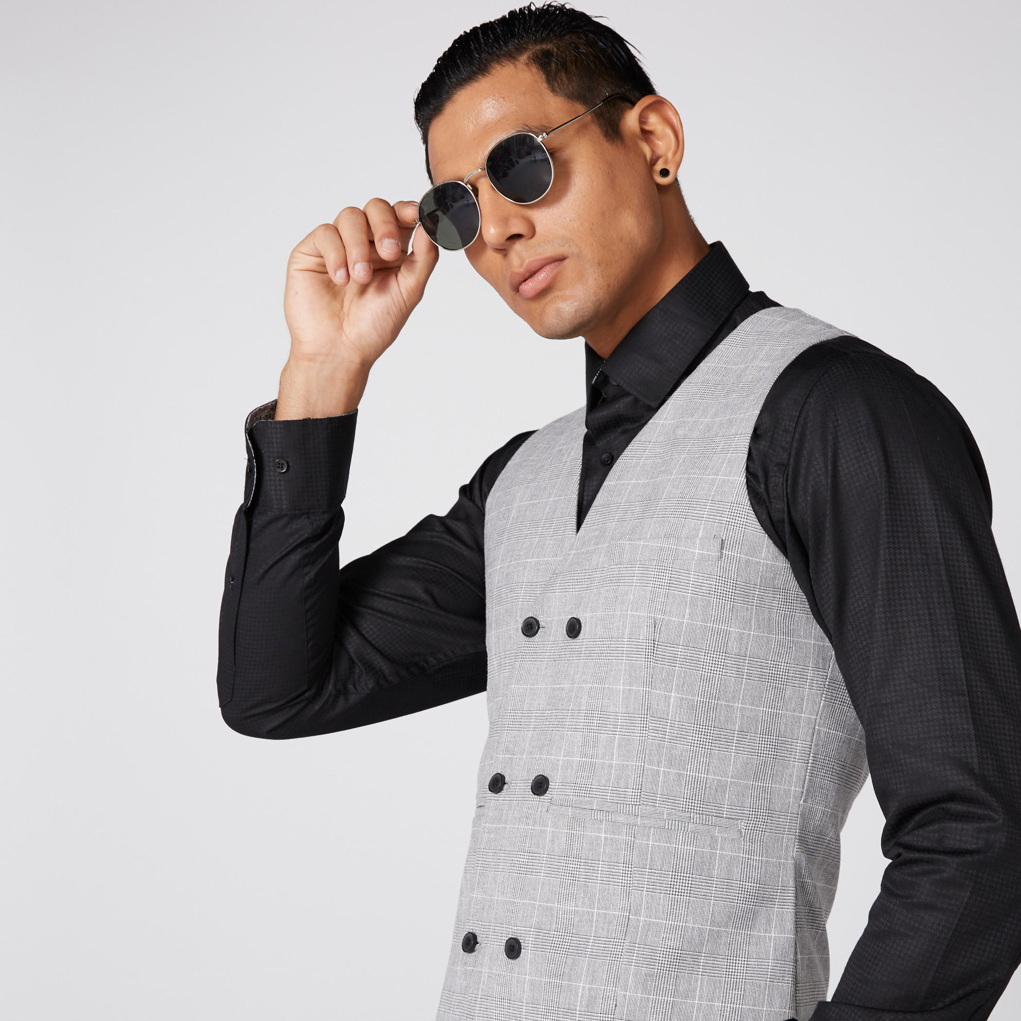 Chequered Sleeveless Waistcoat with Complete Placket-men-clothing-jacketsandblazers-jackets-image-1