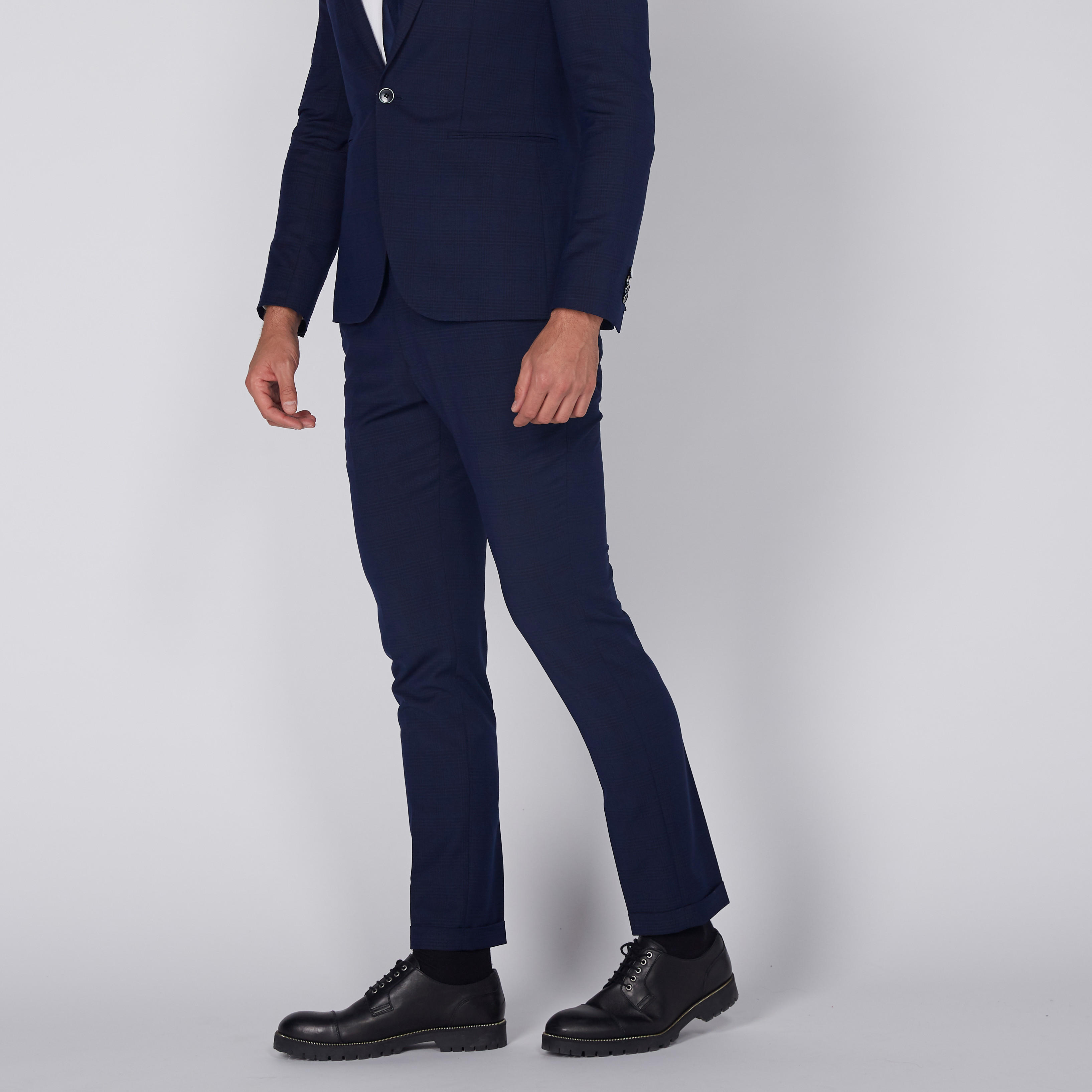 Full Length Trousers with Button Closure and Pocket Detail-men-clothing-bottoms-trousersandchinos-trousers-image-4