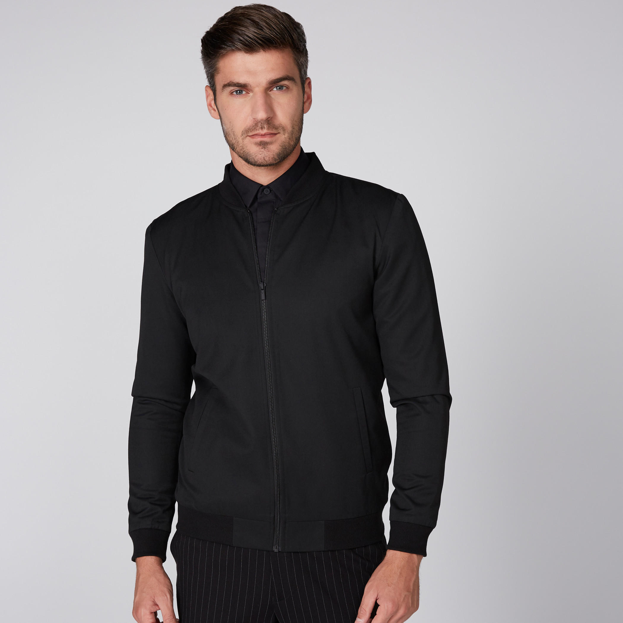 جاكيت بومبر بأكمام طويلة وسحّاب إغلاق-men-clothing-jacketsandblazers-jackets-image-2