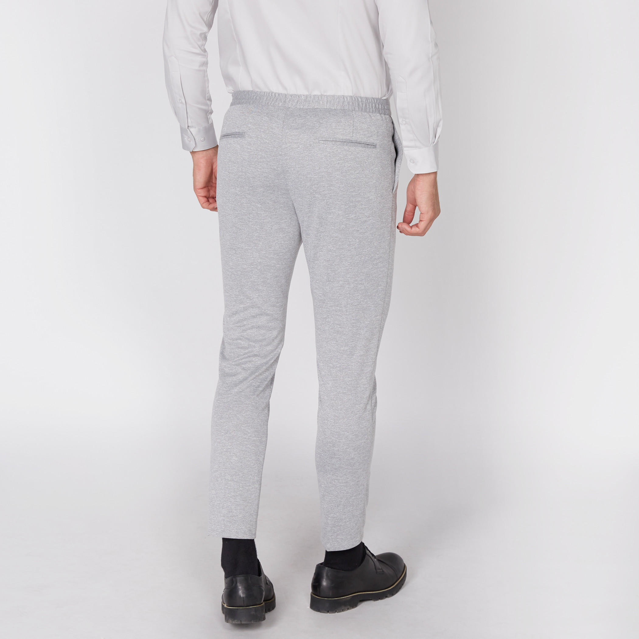 بنطال طويل بخصر مطّاطي وجيوب-men-clothing-bottoms-trousersandchinos-trousers-image-5