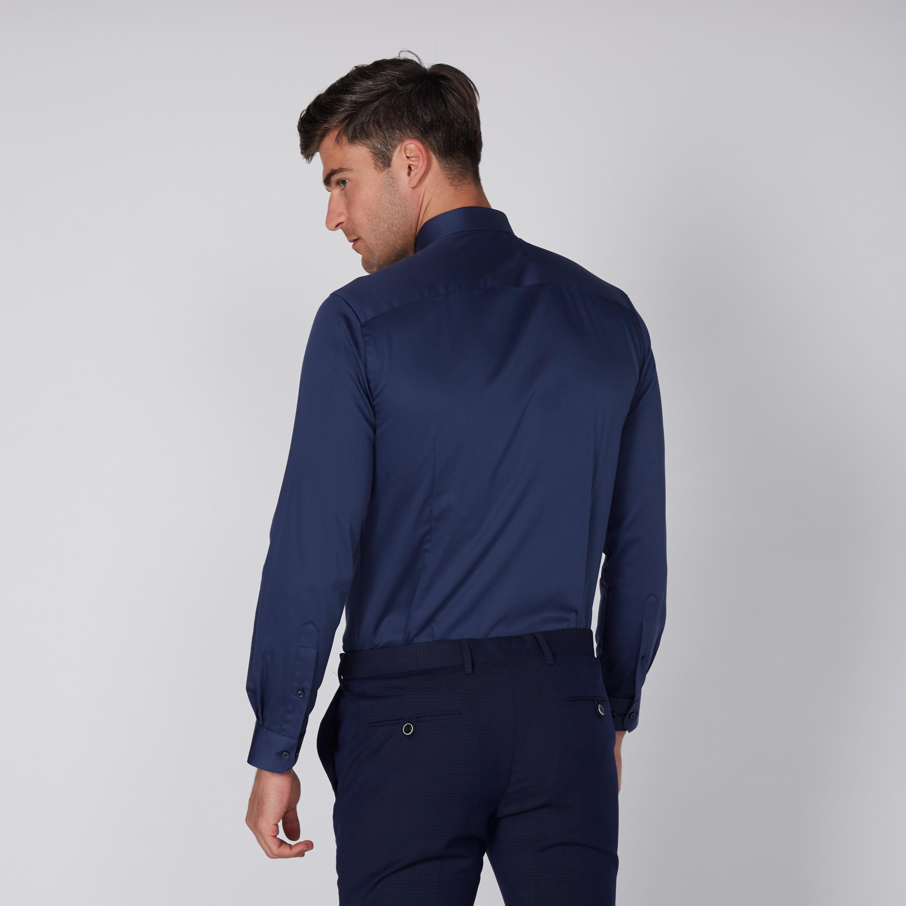 قميص بأكمام طويلة وأزرار-men-clothing-shirts-image-1