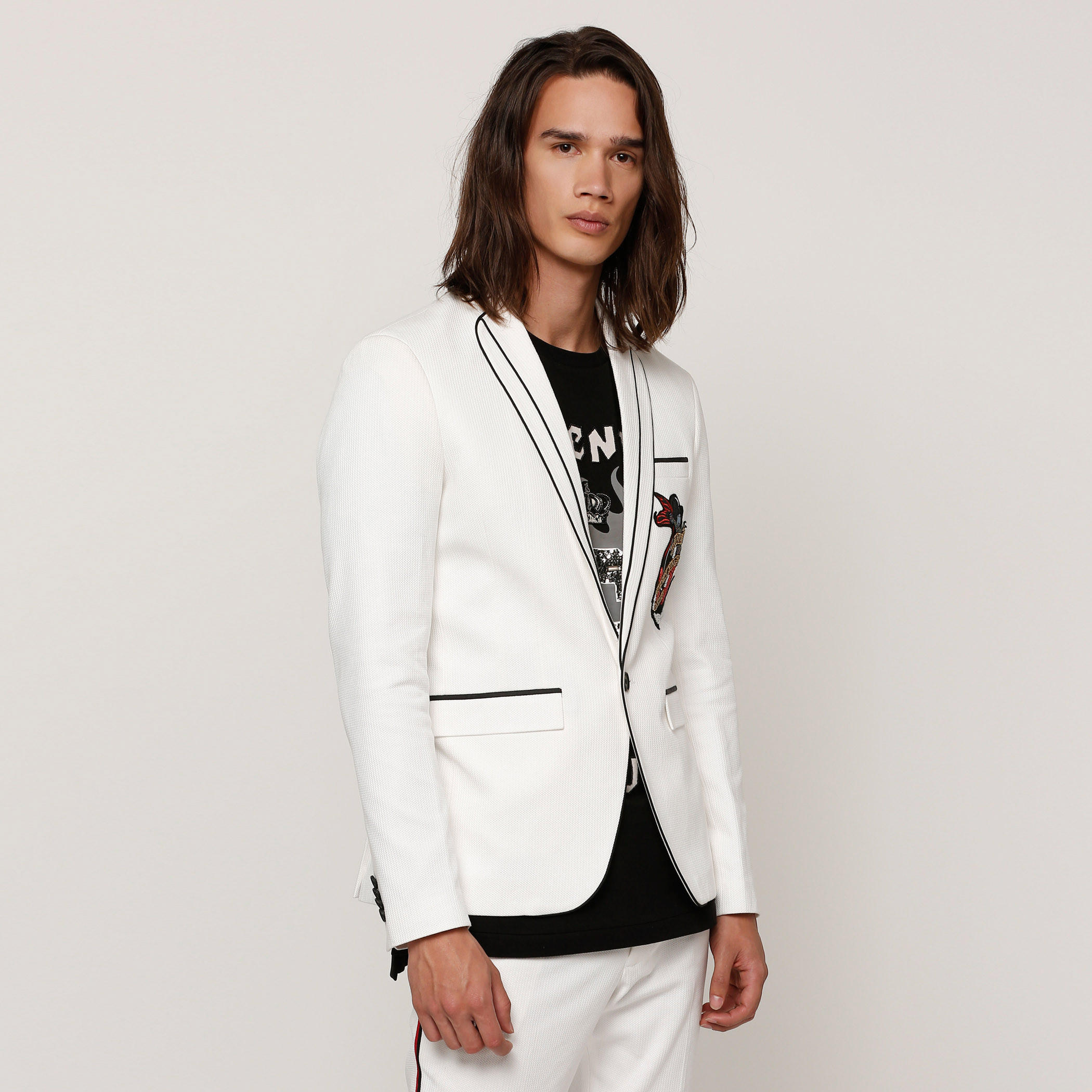 جاكيت مطرز بأكمام طويلة وأزرار إغلاق-men-clothing-jacketsandblazers-jackets-image-1
