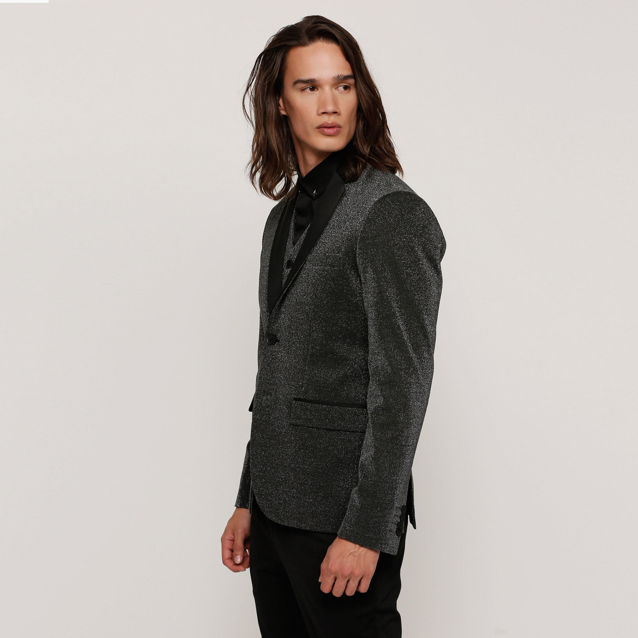 جاكيت بياقة طويلة وأكمام طويلة وجيب-men-clothing-jacketsandblazers-jackets-image-3