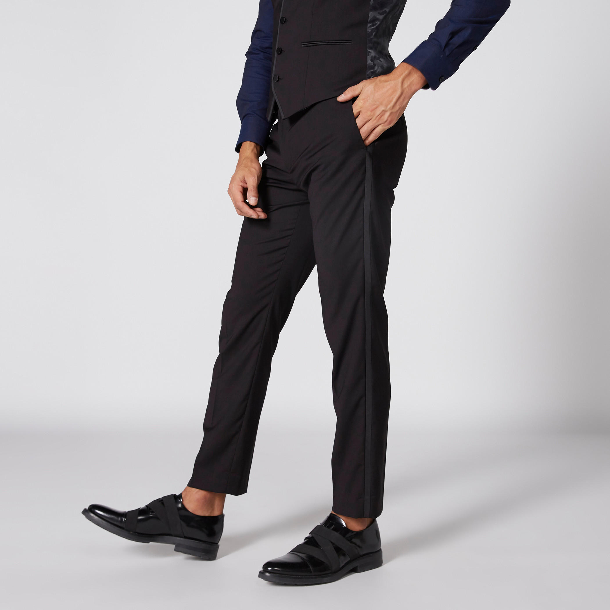 بنطال طويل بجيوب-men-clothing-bottoms-trousersandchinos-trousers-image-5